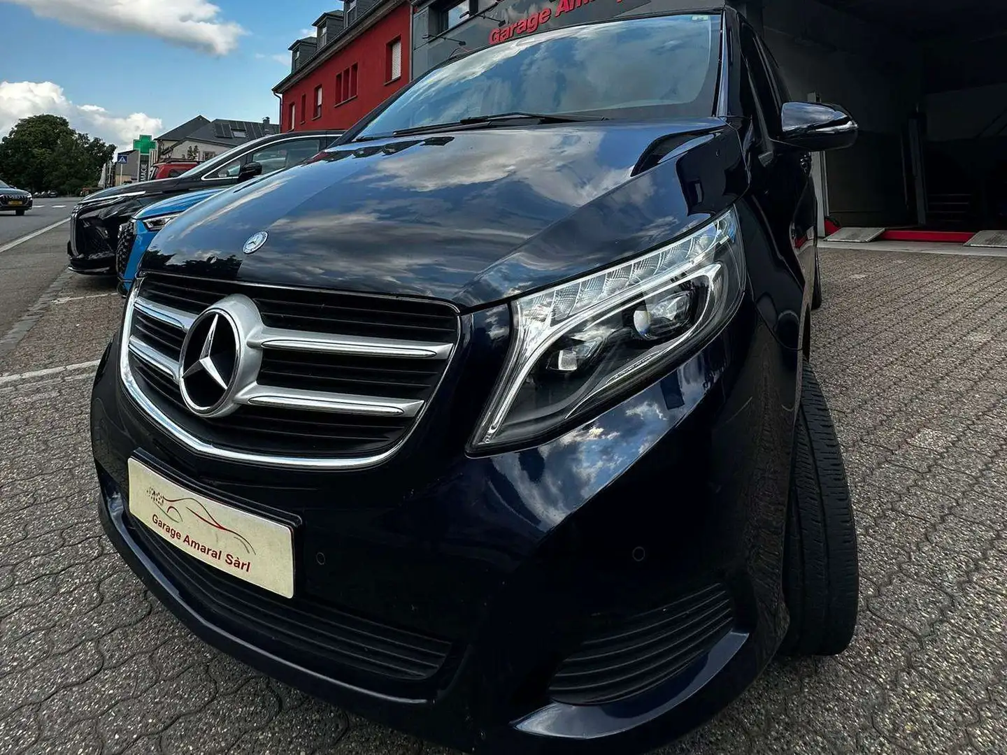 Mercedes-Benz V 220 Bleu - 2