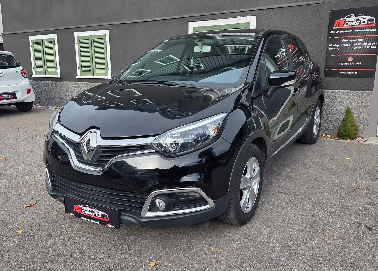 Renault Captur Dynamique Automatik Schwarz - 2