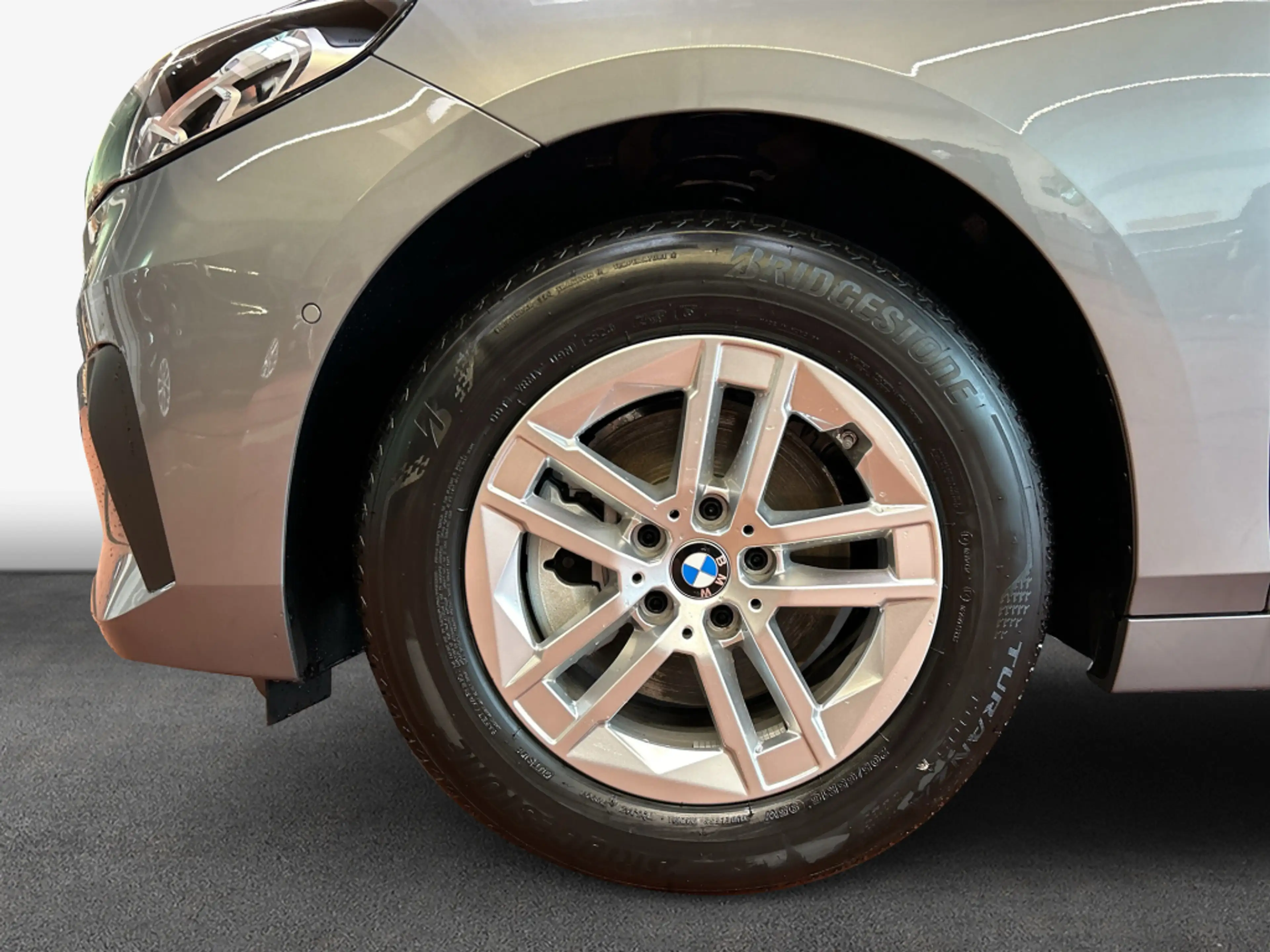 BMW 216 216i Active Tourer Aut. — photo 8