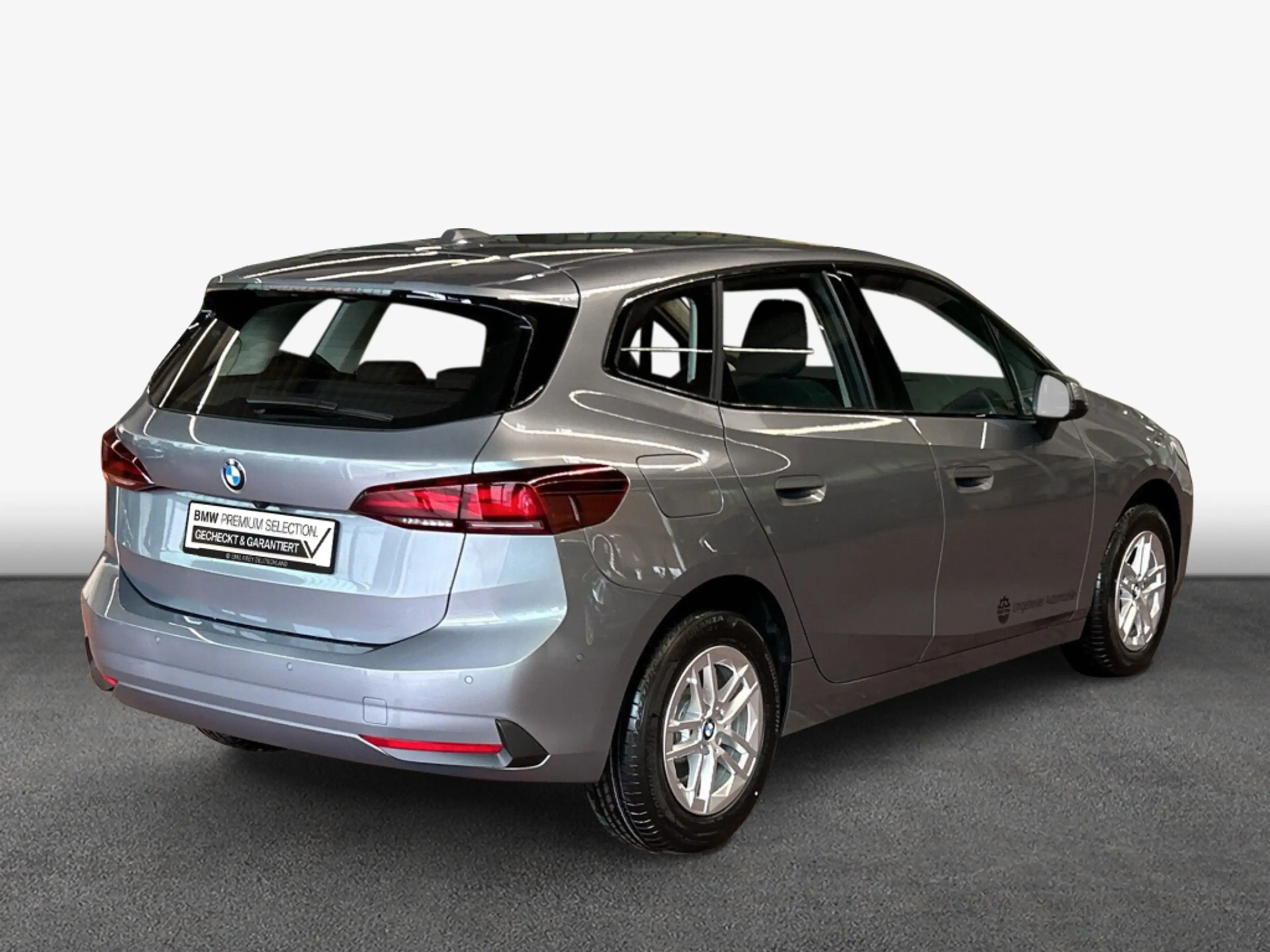 BMW 216 216i Active Tourer Aut. — photo 2