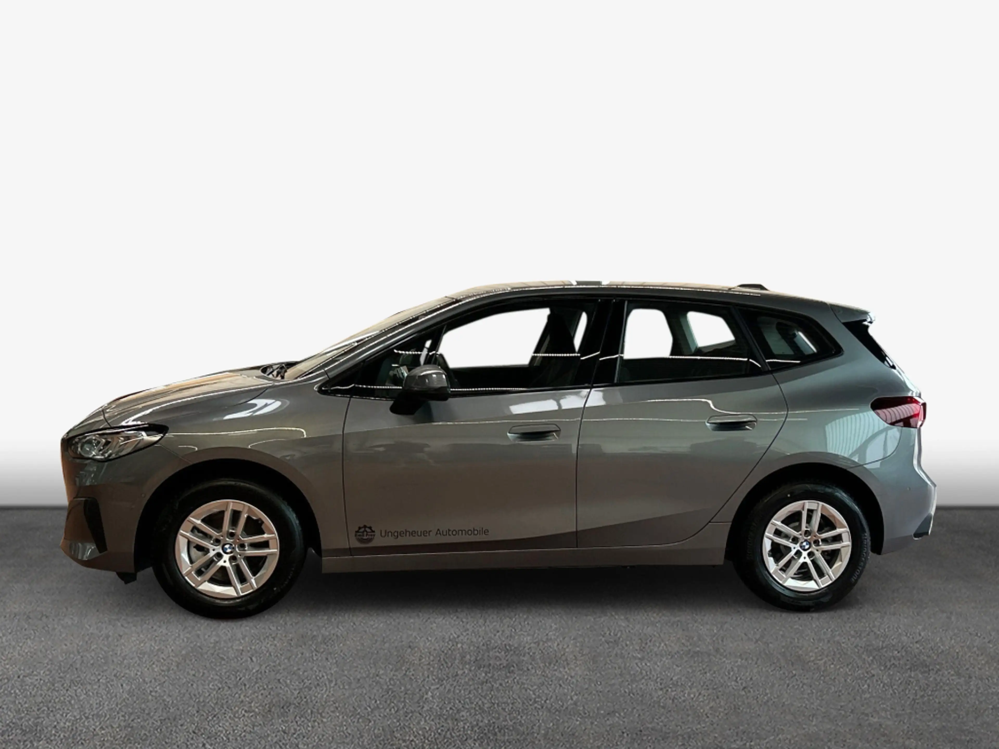BMW 216 216i Active Tourer Aut. — photo 5