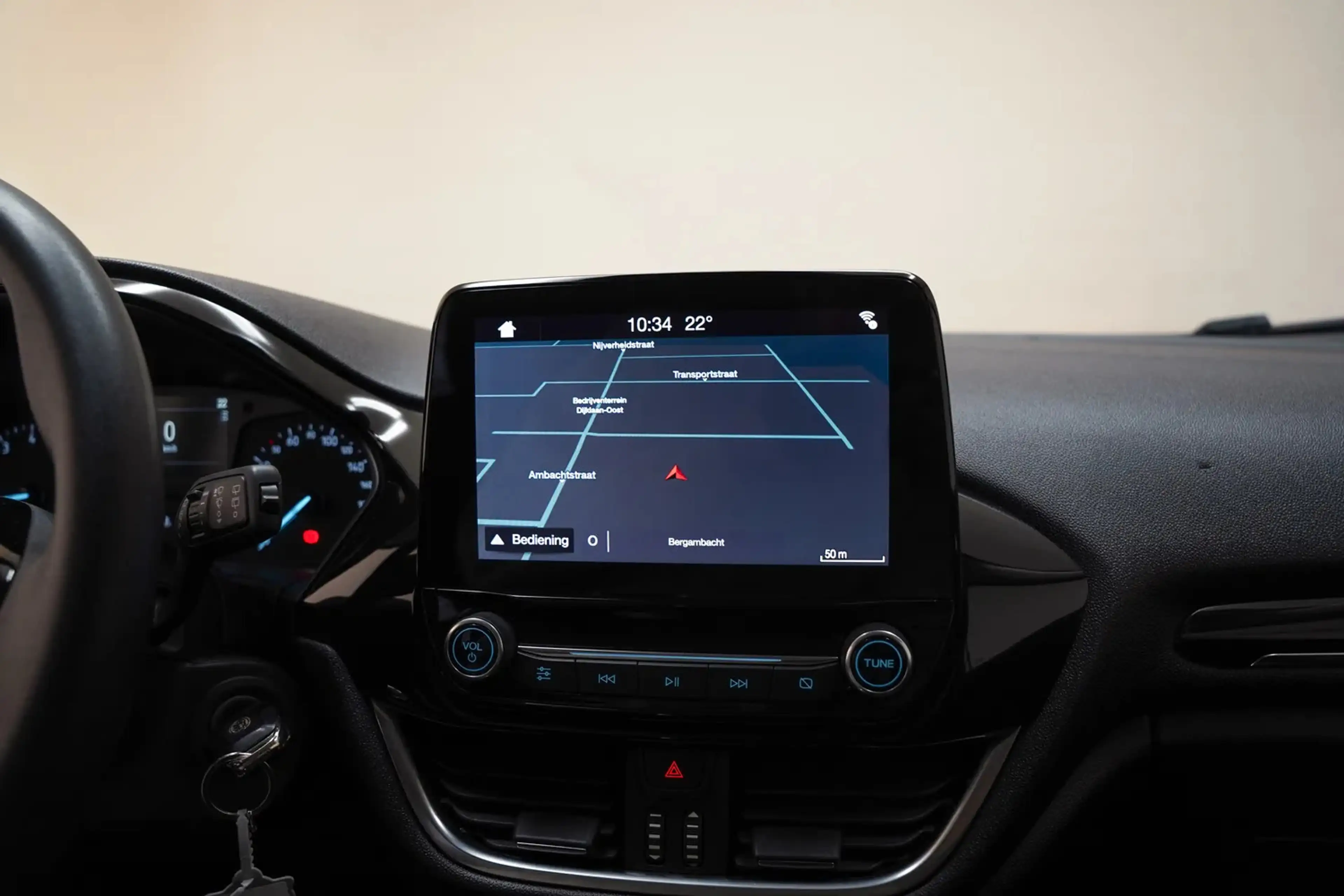 Ford Fiesta 1.1 Trend NW-Model [ Navigatie Cruise control Airc — photo 5