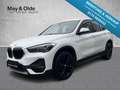 BMW X1 20i sDrive Aut. Advantage LED Navi AHK PDC Weiß - thumbnail 1