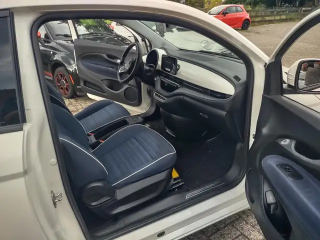 Fiat 500 view 17