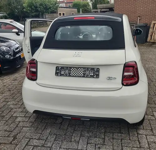 Fiat 500 view 4