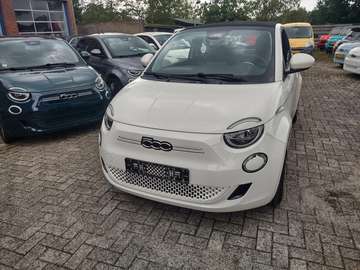 E-Cabrio- Rijklaar. 42KW-Snelladen.Carplay.