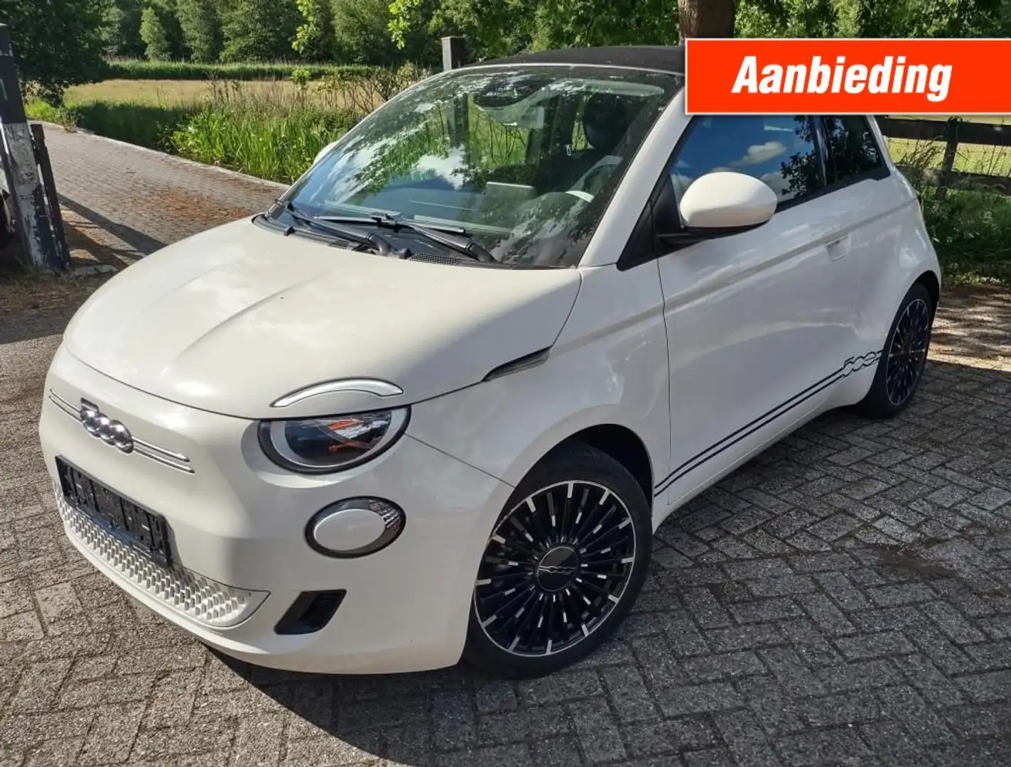 Fiat 500 E-Cabrio-Passion Sport  -42KW Wit - 1