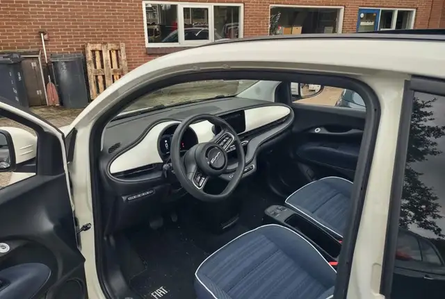 Fiat 500 view 20