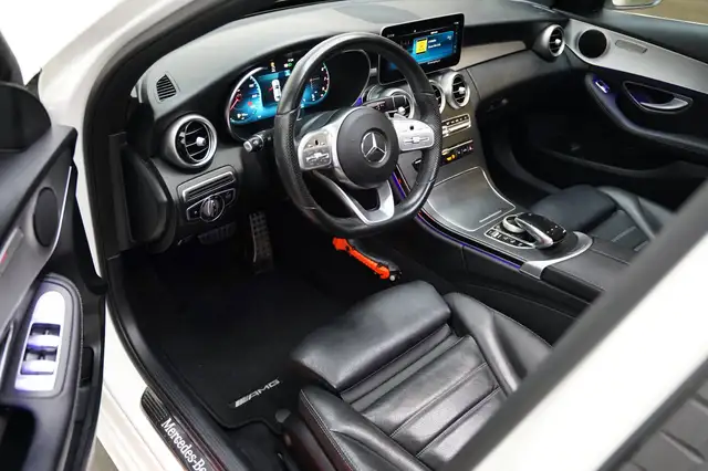 Mercedes-Benz C Class view 12