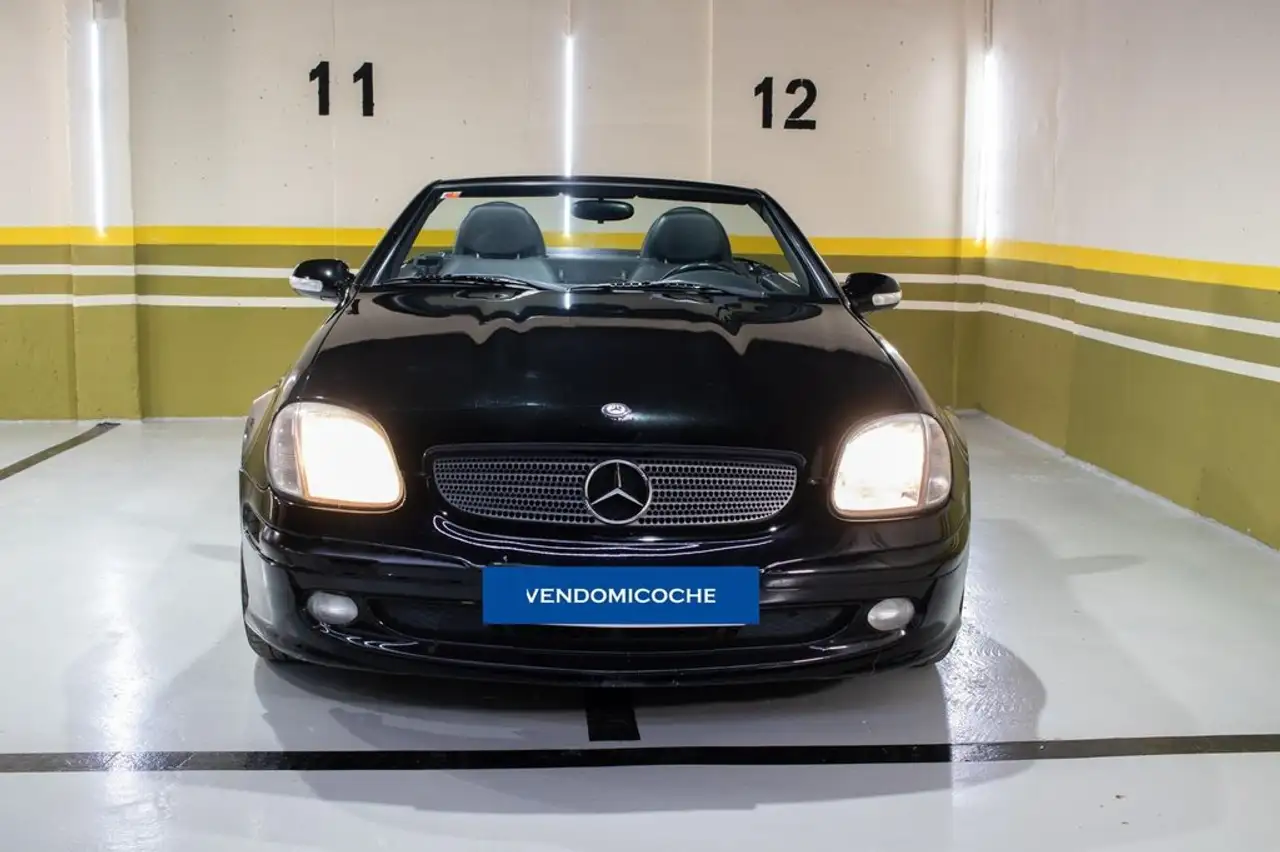 Mercedes-Benz SLK 230