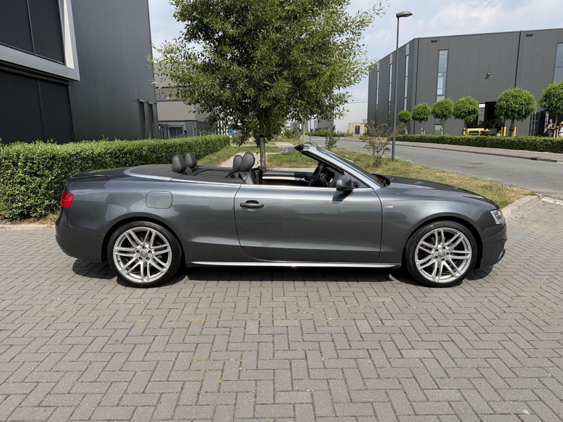 Audi A5 Cabrio 1.8 TFSI S Line Dealer onderhouden — photo 2