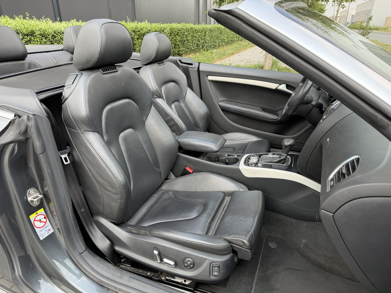 Audi A5 Cabrio 1.8 TFSI S Line Dealer onderhouden — photo 9