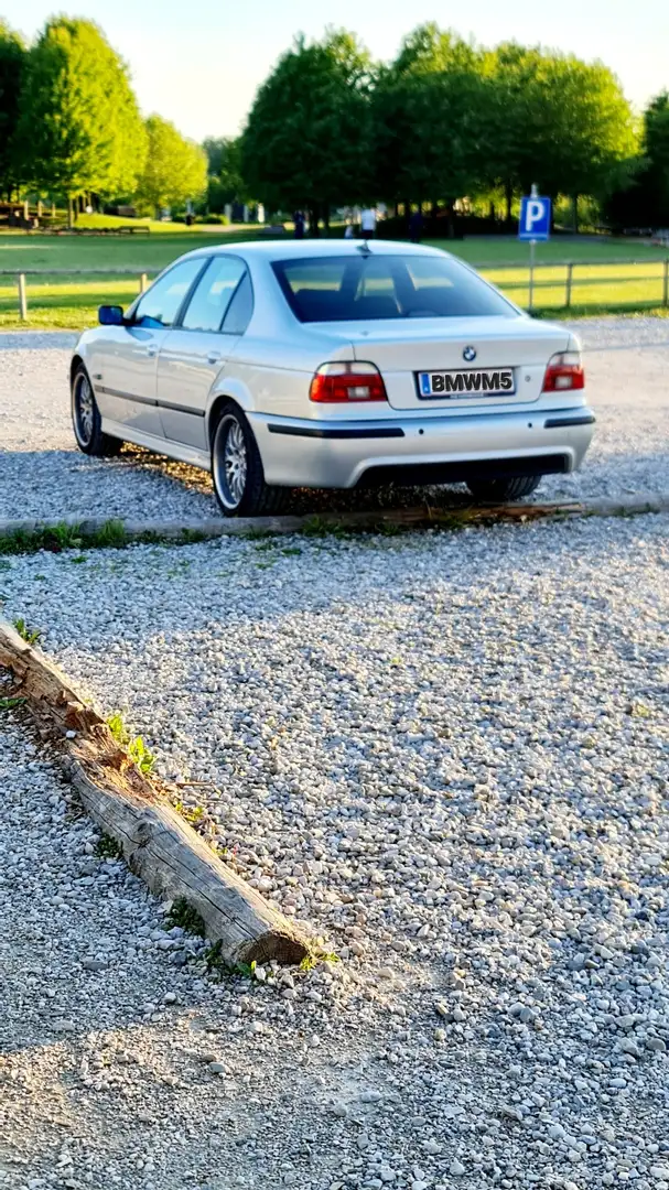 BMW 525 525d Edition Lifestyle - 1
