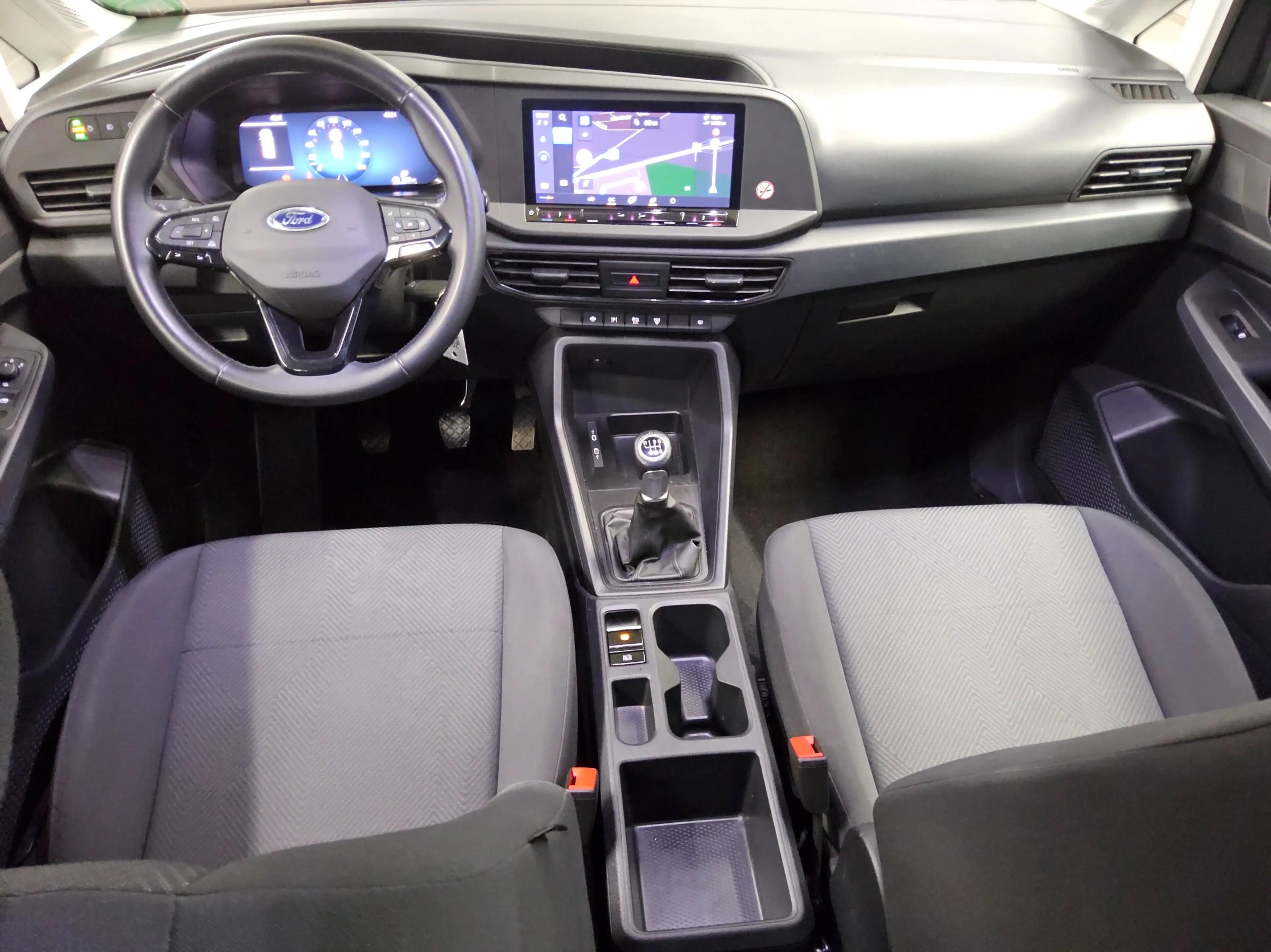 Ford Grand Tourneo GRAND TOURNEO CONNEC 7-SITZE NAVI RADIO TEMPO MFL PDC AHK — photo 5