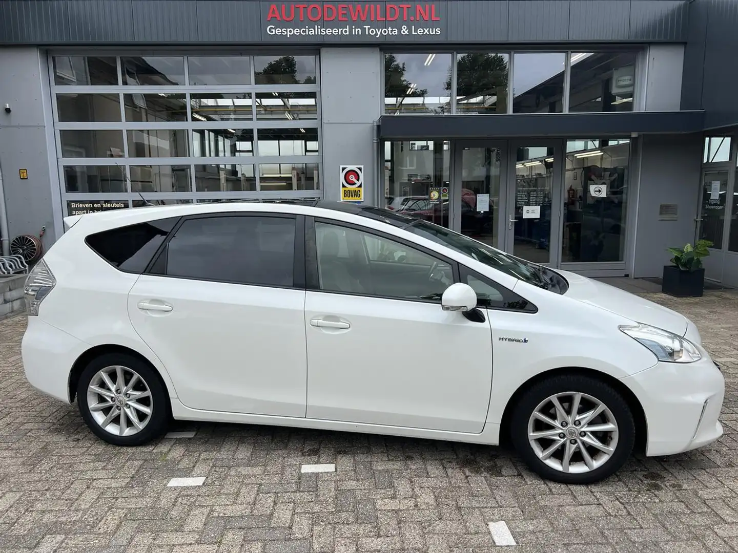Toyota Prius+ 1.8 Hybrid Aspiration Navi 7P A/T + BOVAG Beyaz - 1