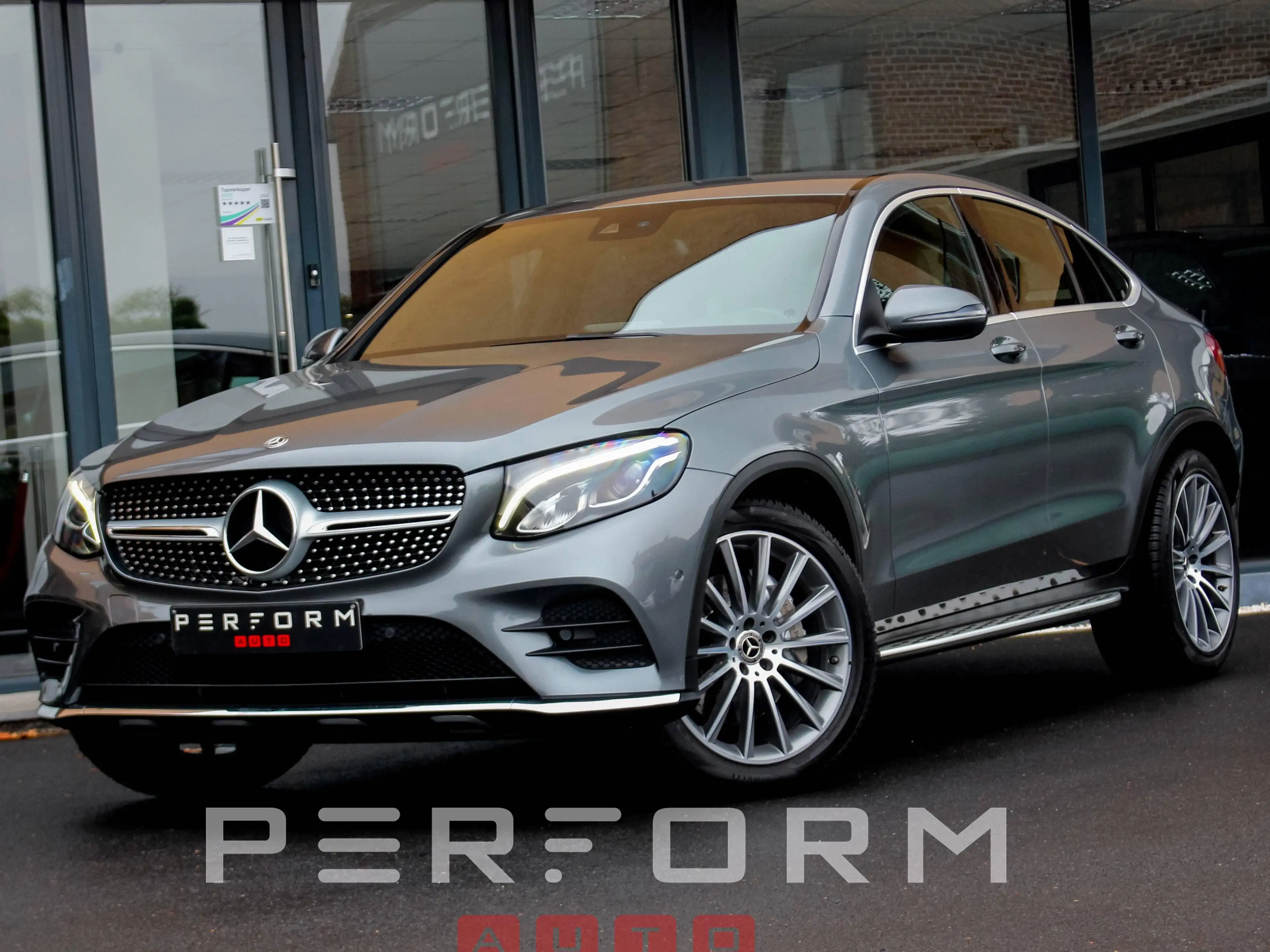 Mercedes-Benz GLC 250 i*COUPÉ*4MATIC*AMG-LINE*SERVICED*