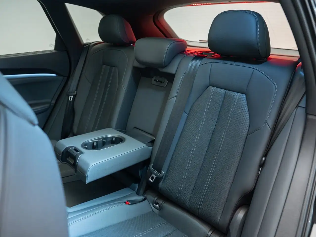 Audi Q5 снимка Audi Q5