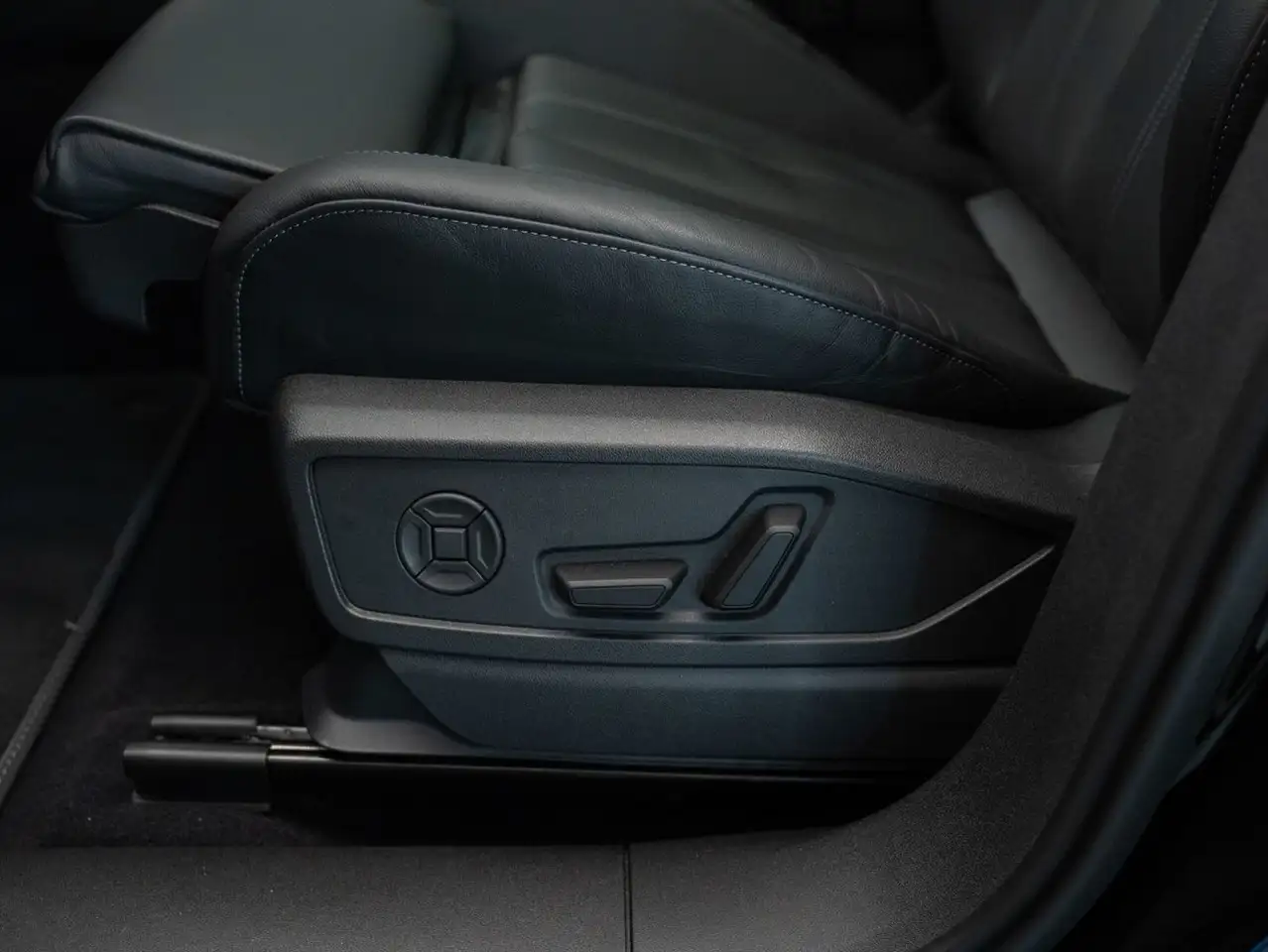 Audi Q5 снимка Audi Q5