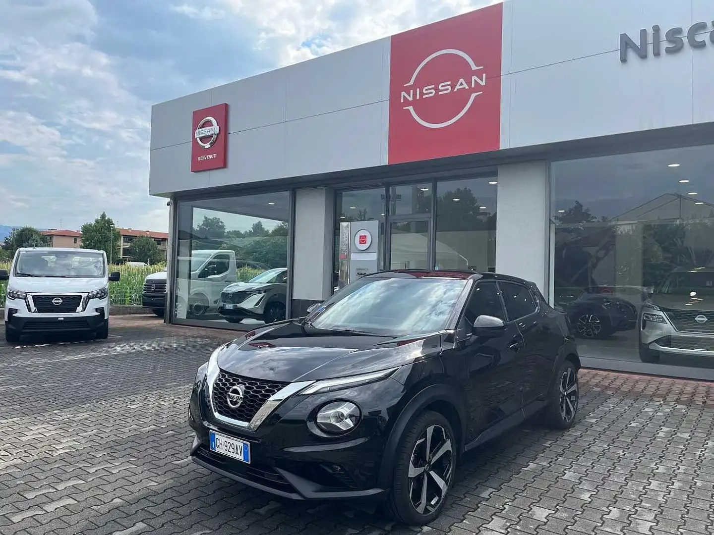 Nissan Juke 2ª serie 1.0 DIG-T 114 CV DCT N-Connecta Nero - 1