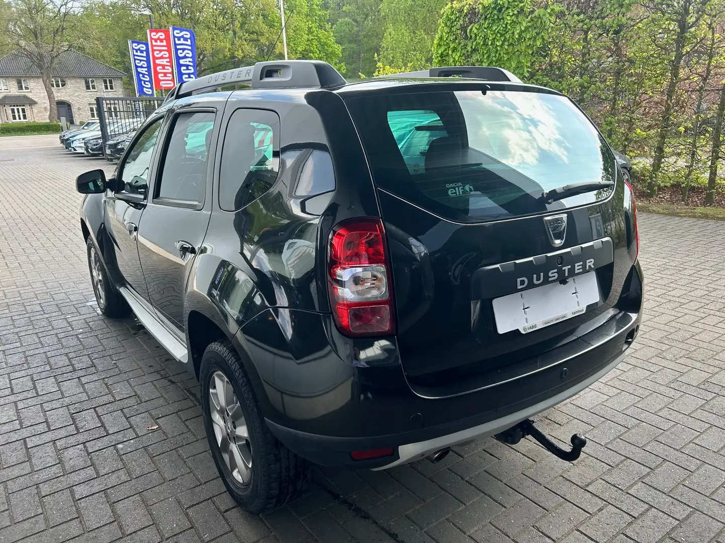 Dacia Duster 1.2 TCe 4x2 Blackstorm -€1500 JUNI ACTIE Noir - 2