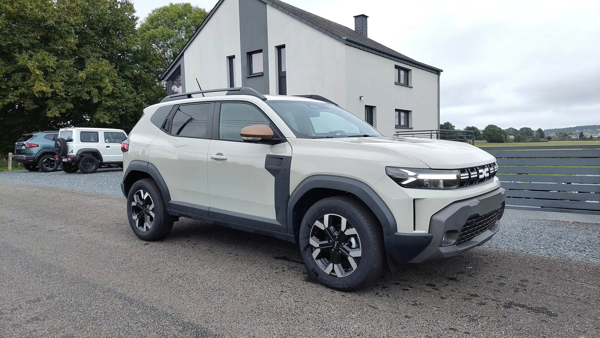 Dacia Duster Duster 1.2 Mild hybrid Extreme Beige - 2