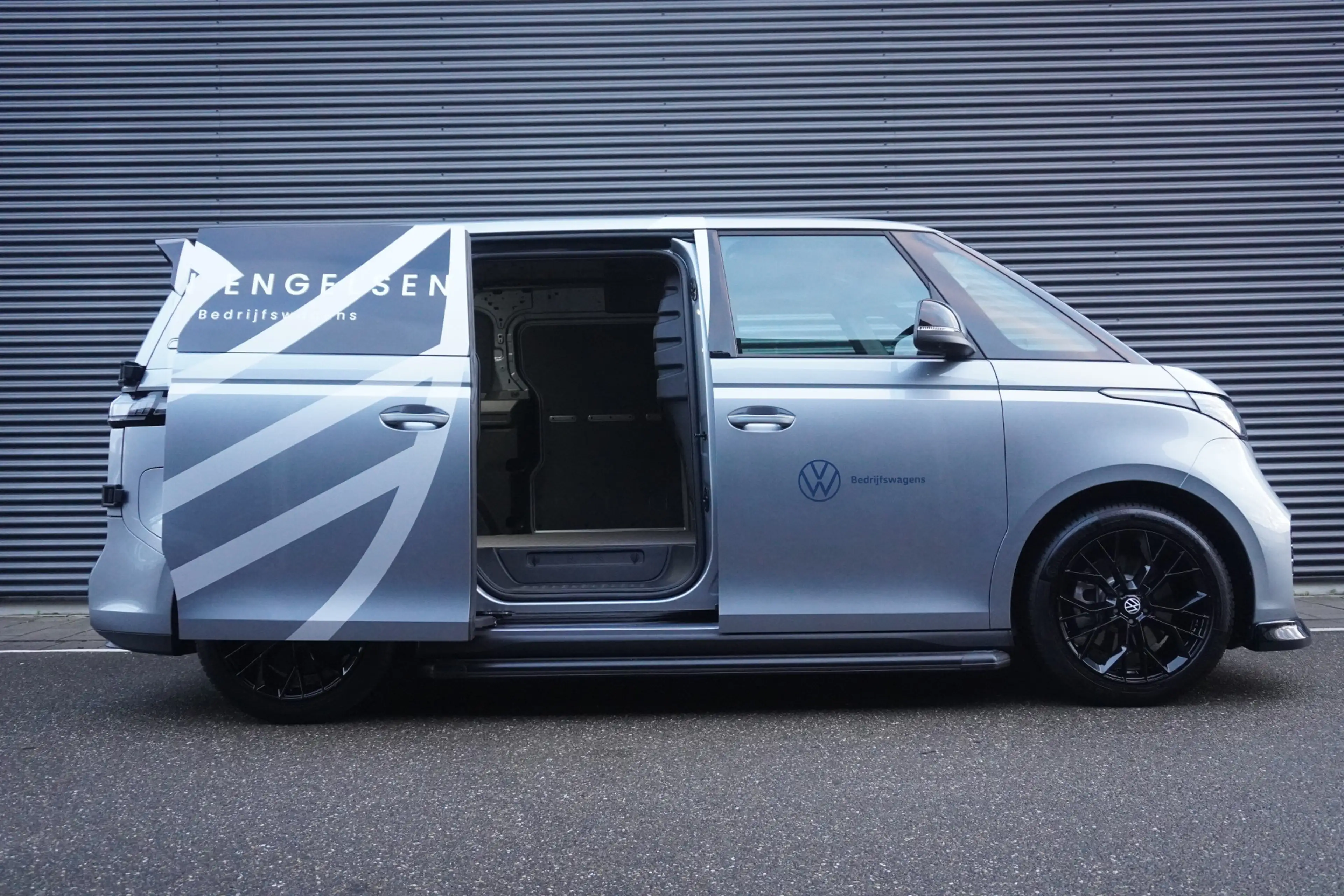 Volkswagen ID. Buzz Cargo ID. Buzz Cargo 286 pk, Bulli Edition, Achteruitri — photo 4