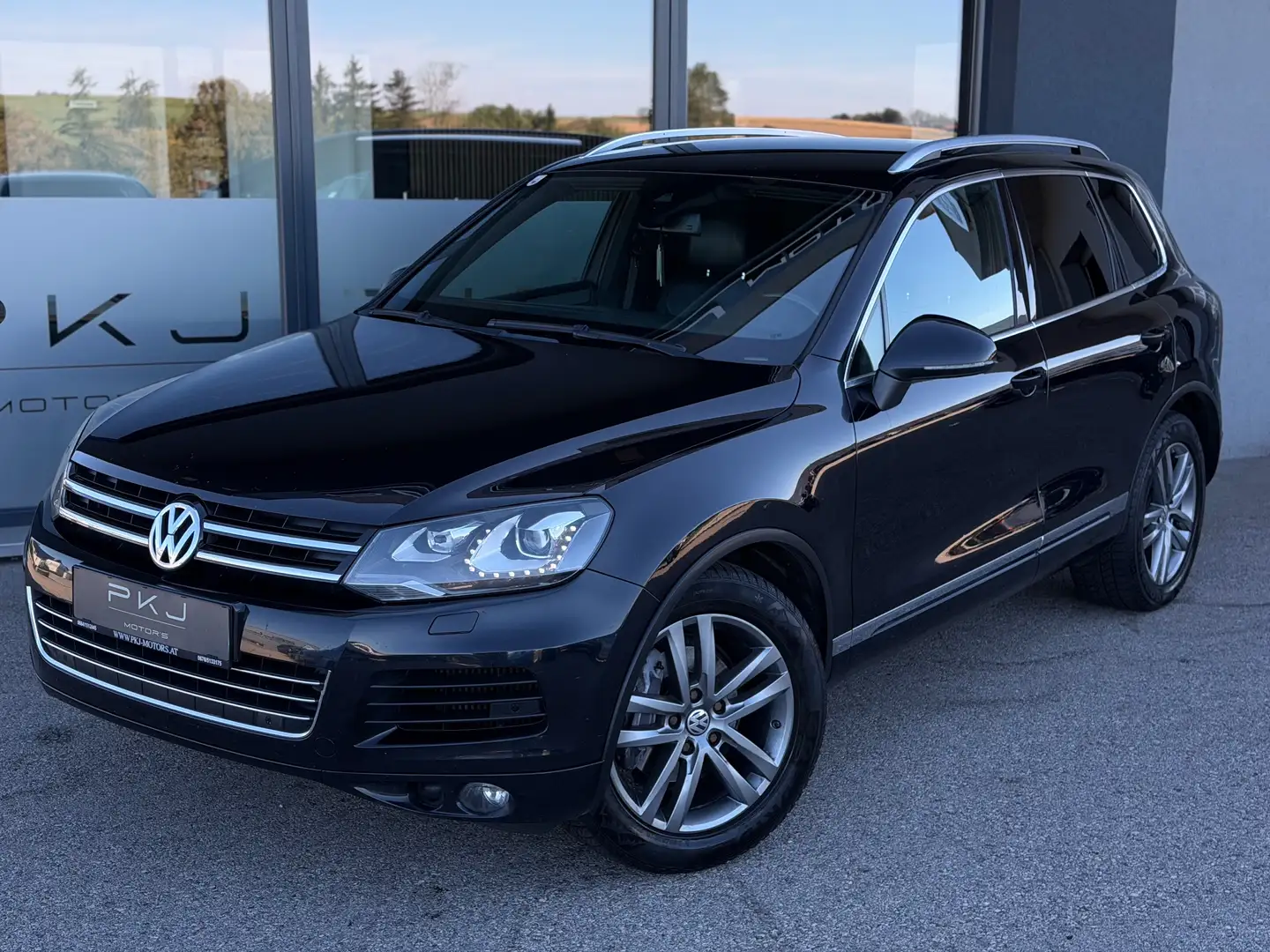 Volkswagen Touareg V6 3.0 TDI #EXPORT ODER HÄNDLER# /AHK/LEDER/LUFTFEDERUNG Schwarz - 1