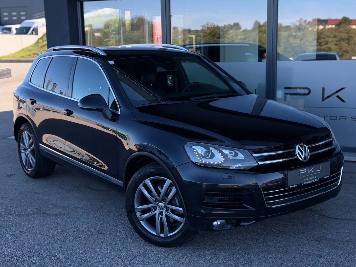 Volkswagen Touareg V6 3.0 TDI #EXPORT ODER HÄNDLER# /AHK/LEDER/LUFTFEDERUNG Schwarz - 2