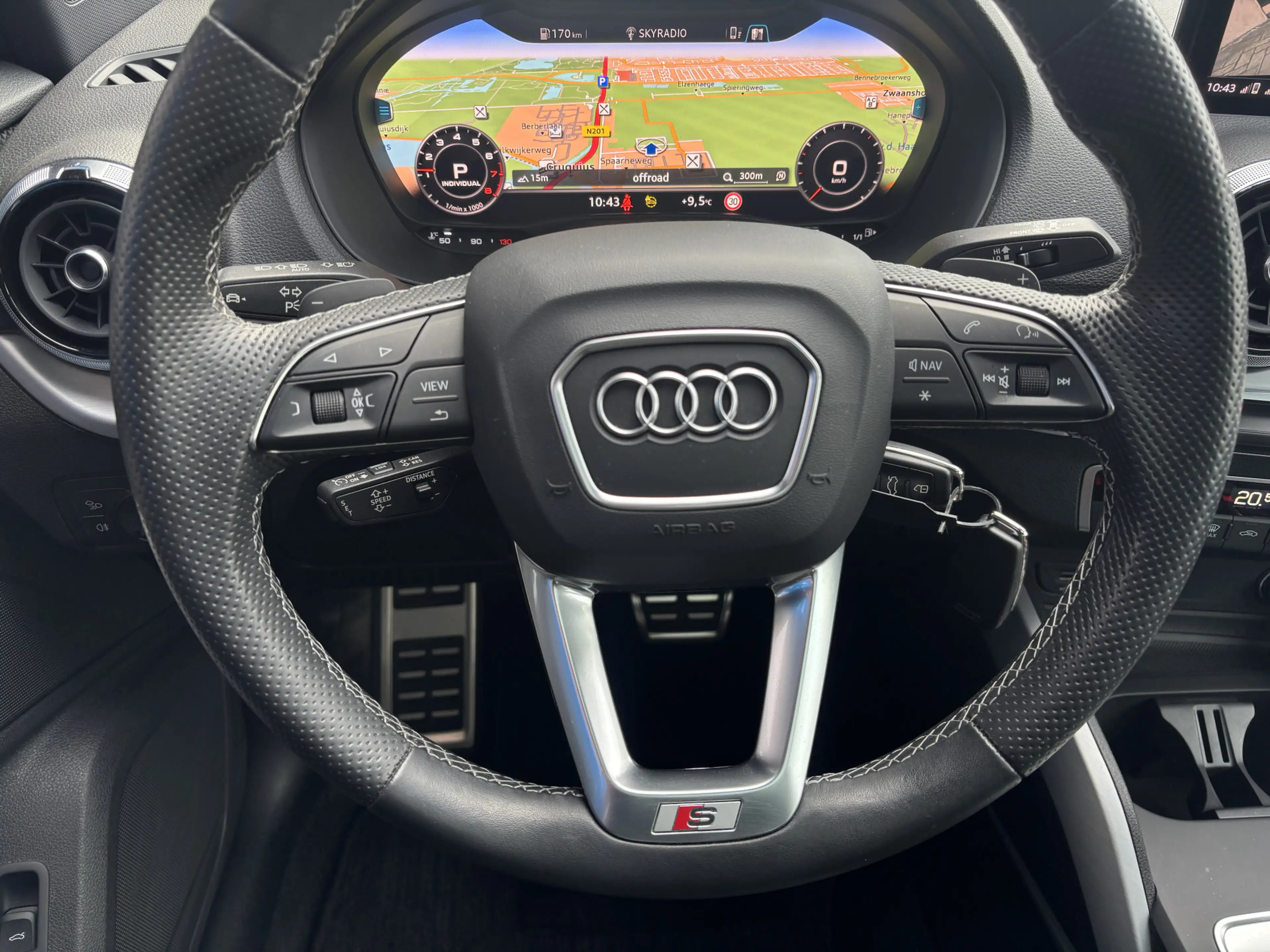 Audi Q2 35 TFSI S-Line Pano Navarra blauw — photo 9