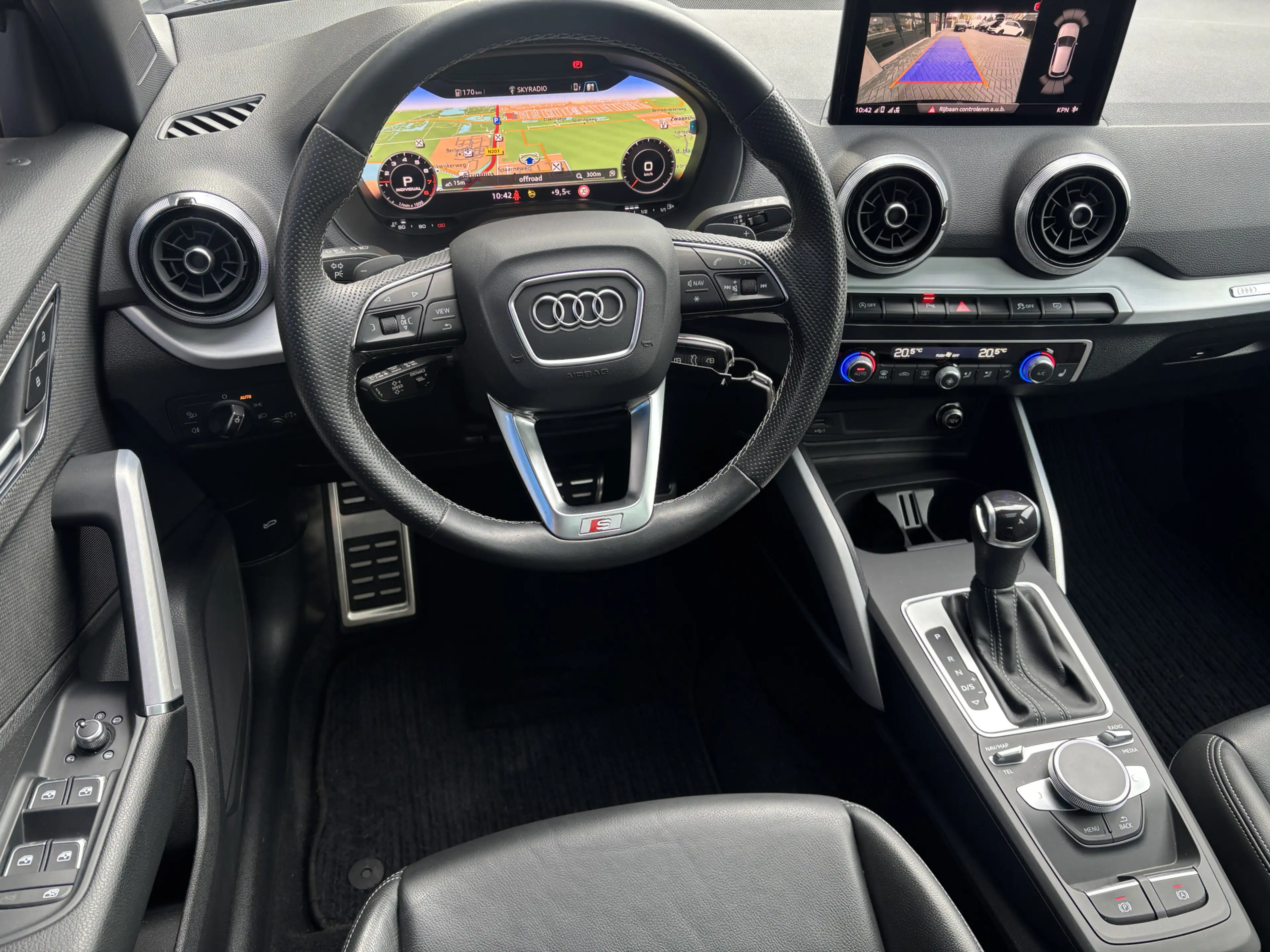 Audi Q2 35 TFSI S-Line Pano Navarra blauw — photo 8