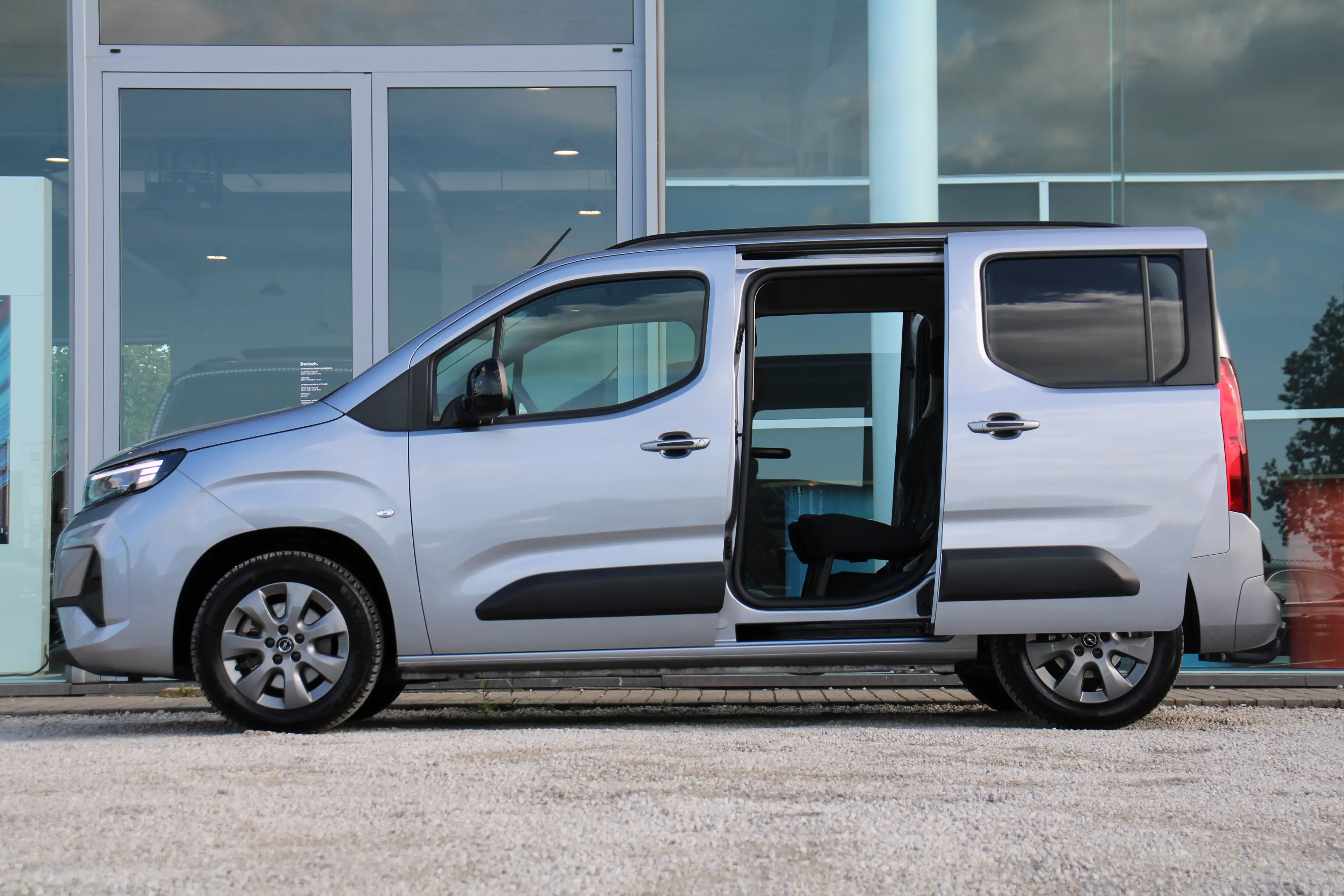 Opel Combo Life 1.2T M6 110PK *3J GARANTIE+ASSISTANCE* — photo 4