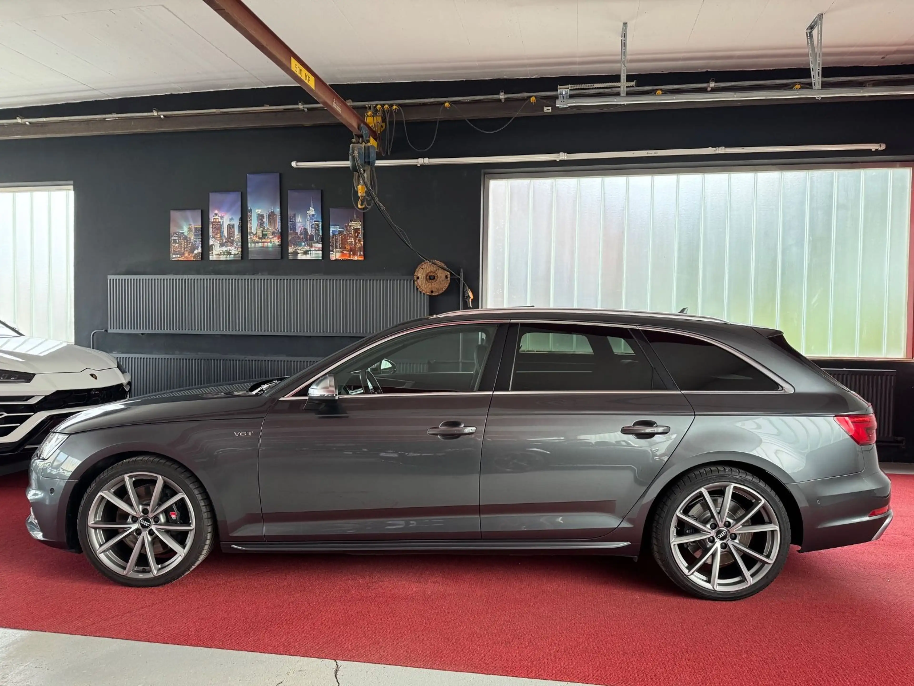 Audi S4 Avant 3.0TFSI Pano Virtual Matrix ACC B&O 19" — photo 5