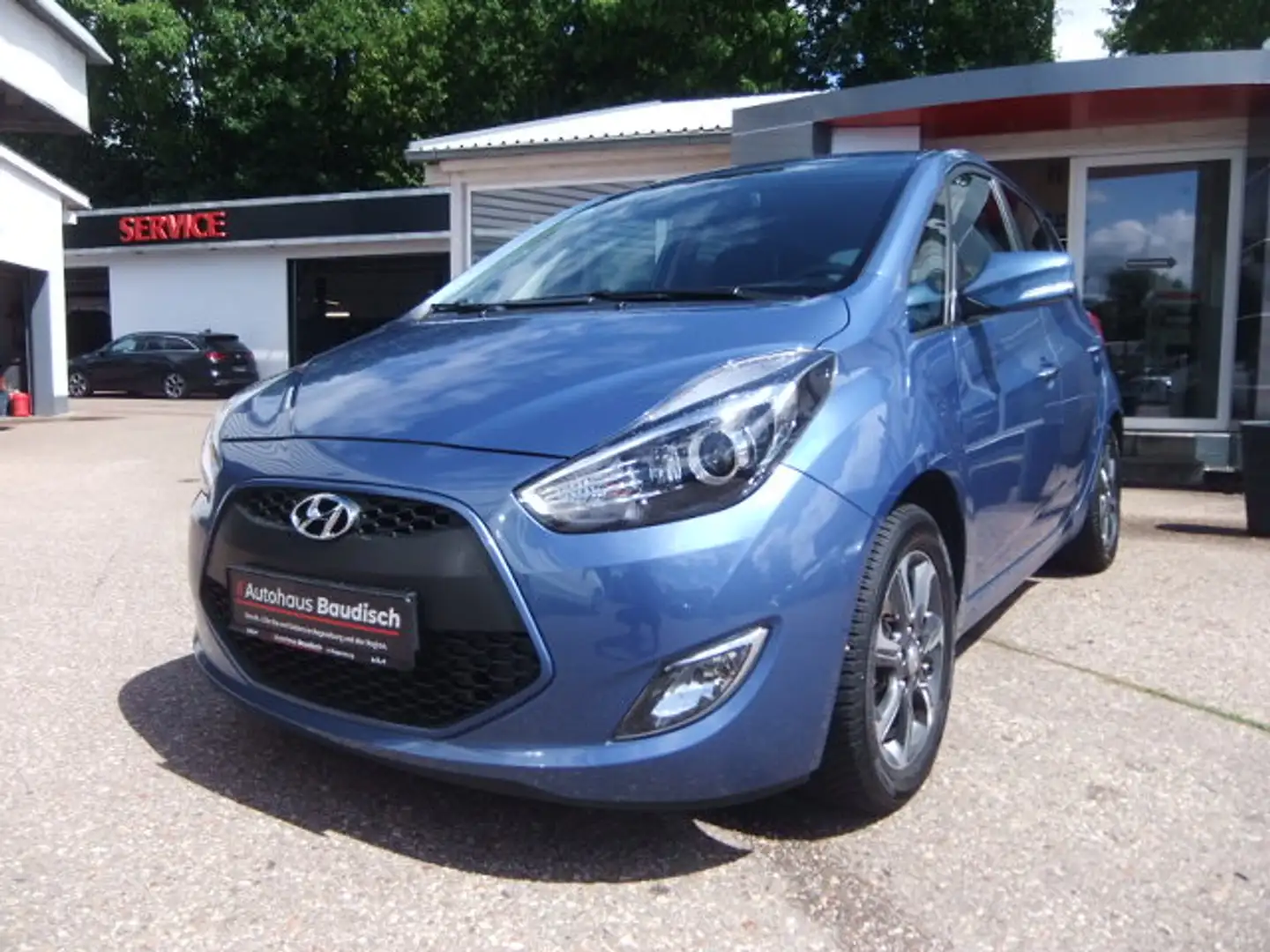Hyundai iX20 1.6 CRDi blue Classic Blau - 1