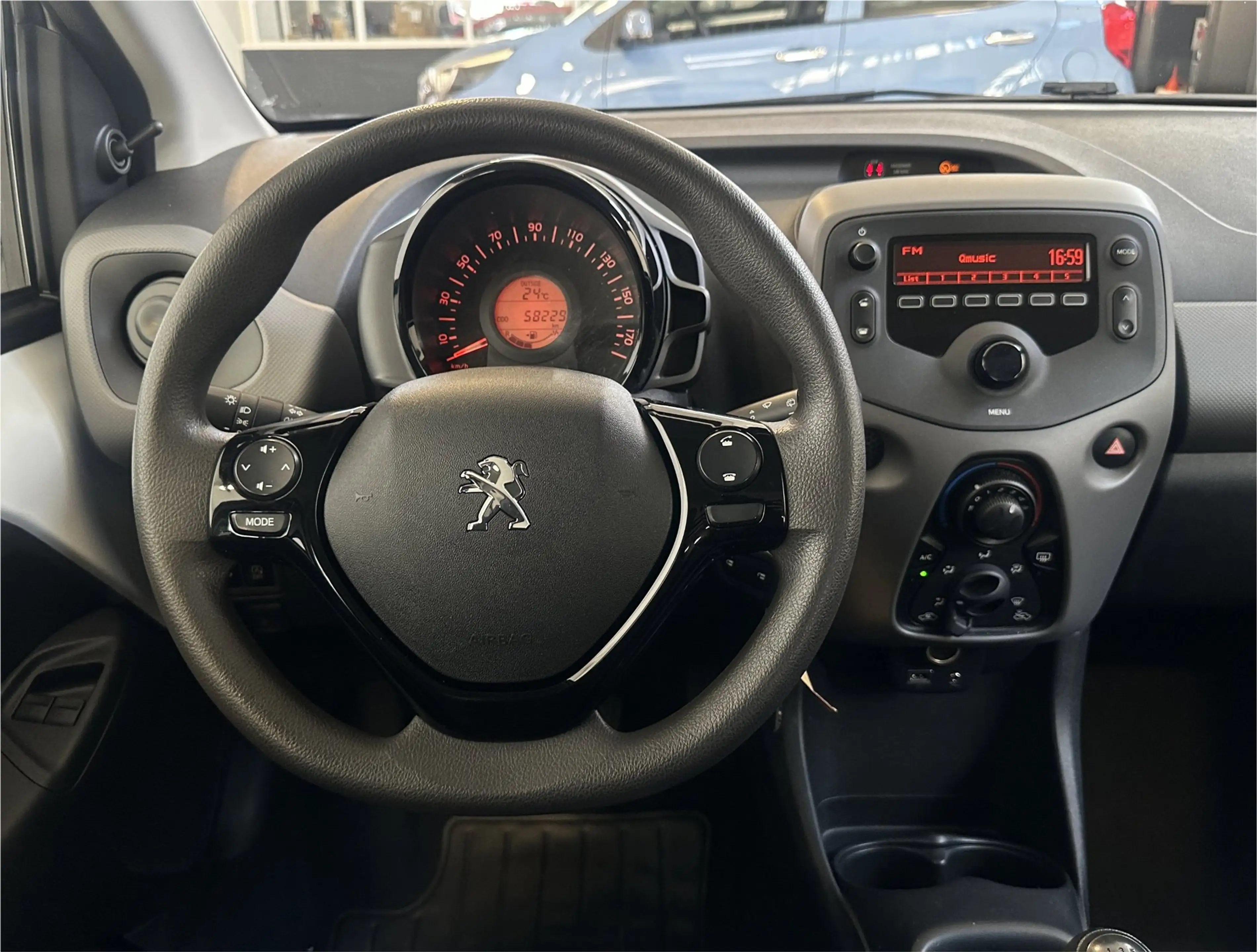 Peugeot 108 1.0 e-VTi Active | Bluetooth | NL | Airco | C.V | — photo 15
