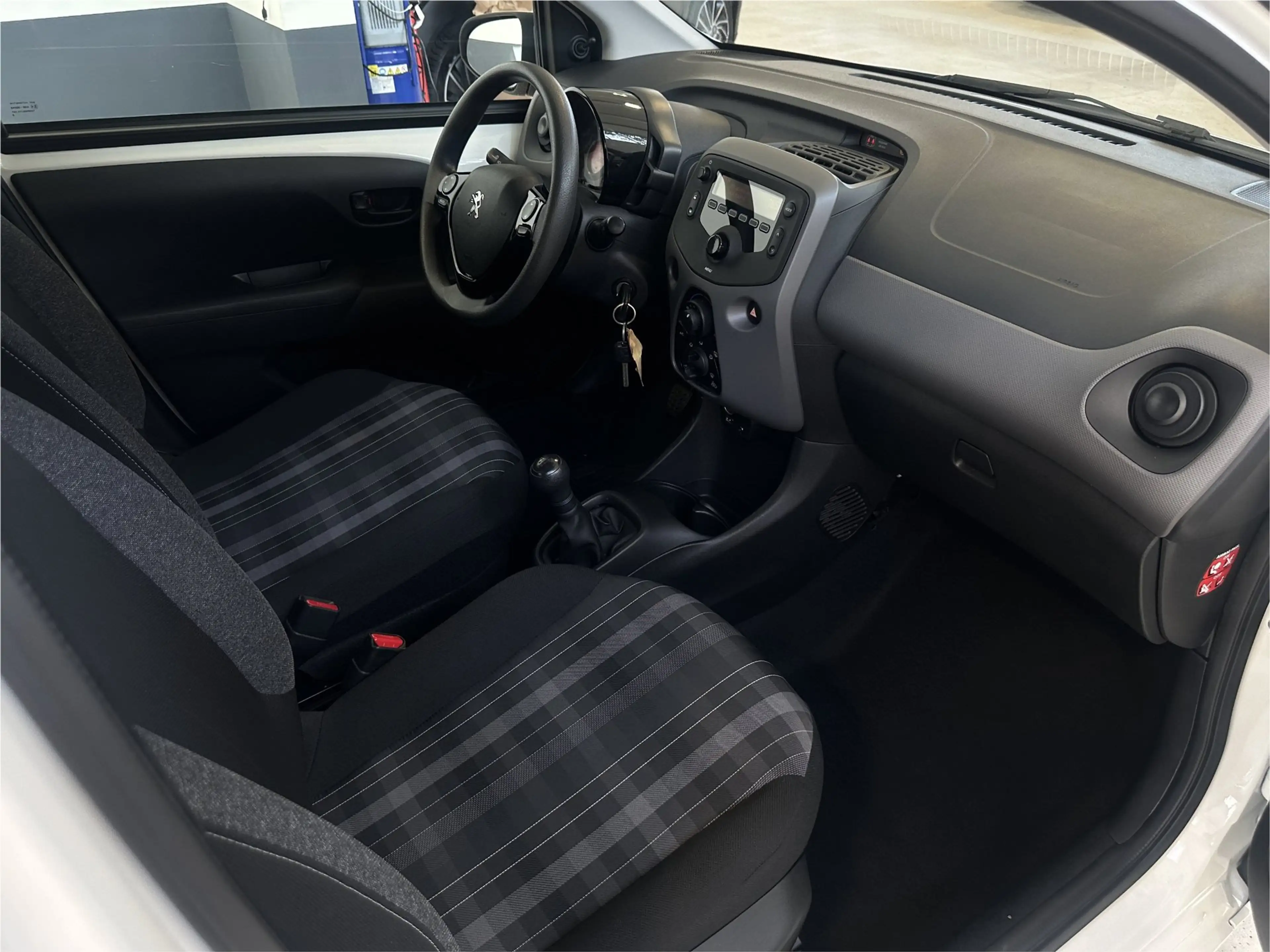 Peugeot 108 1.0 e-VTi Active | Bluetooth | NL | Airco | C.V | — photo 22