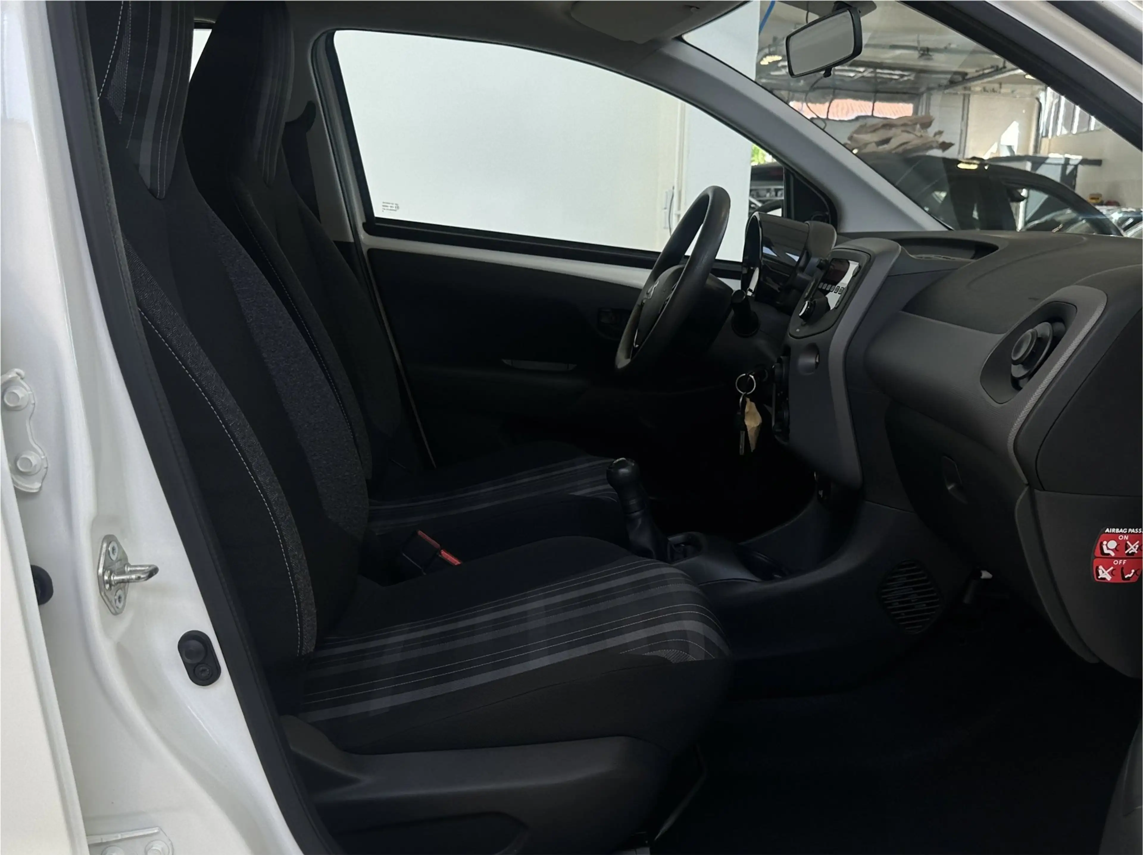 Peugeot 108 1.0 e-VTi Active | Bluetooth | NL | Airco | C.V | — photo 20