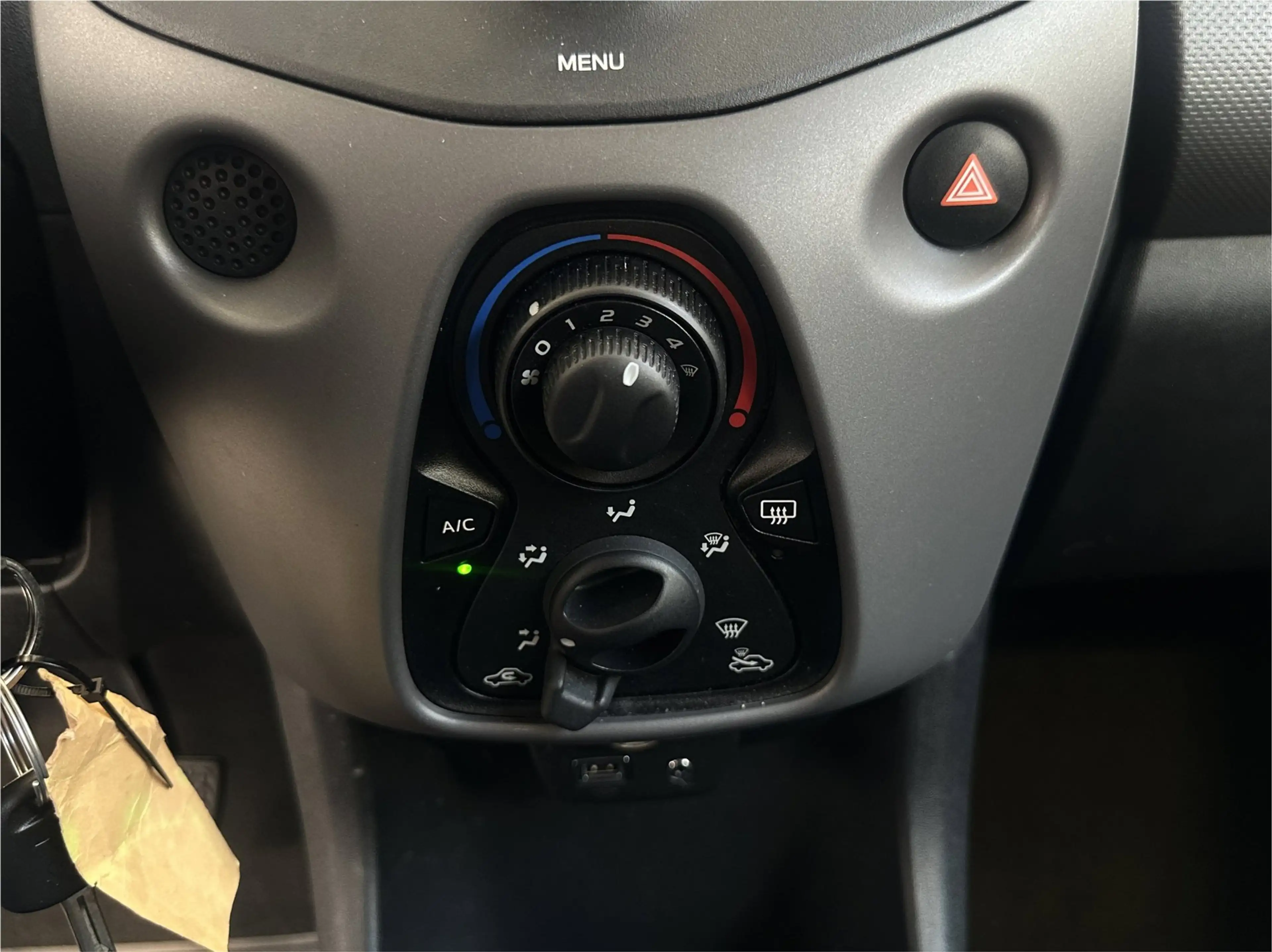 Peugeot 108 1.0 e-VTi Active | Bluetooth | NL | Airco | C.V | — photo 19