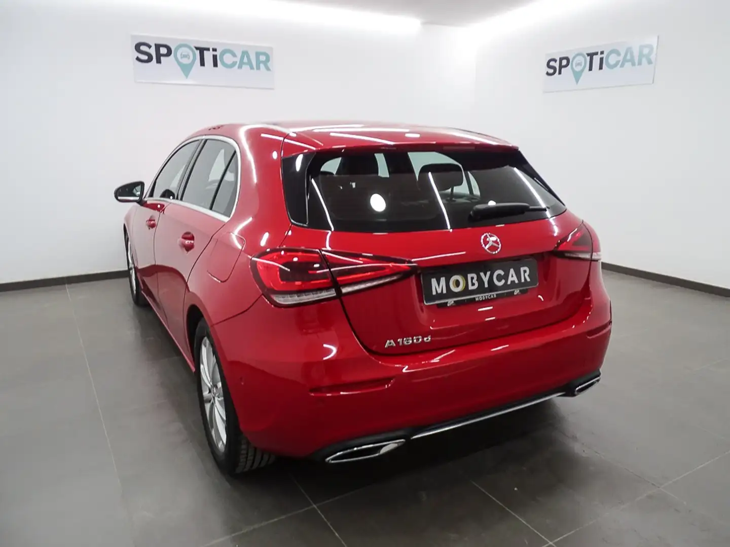 Mercedes-Benz A 180 180d Rojo - 2