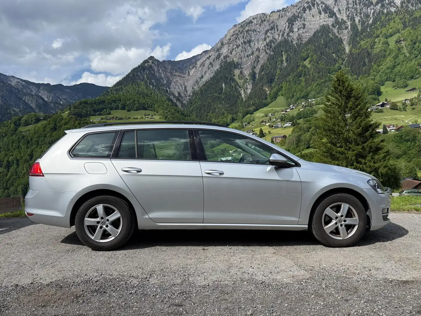 Volkswagen Golf Variant VII *Parksensoren hi+ vo.* Silber - 1
