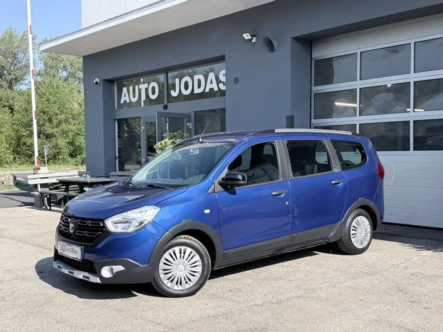 Dacia Lodgy Stepway TCe 130 7-Sitzer **Kamera/Navi** Blau - 2