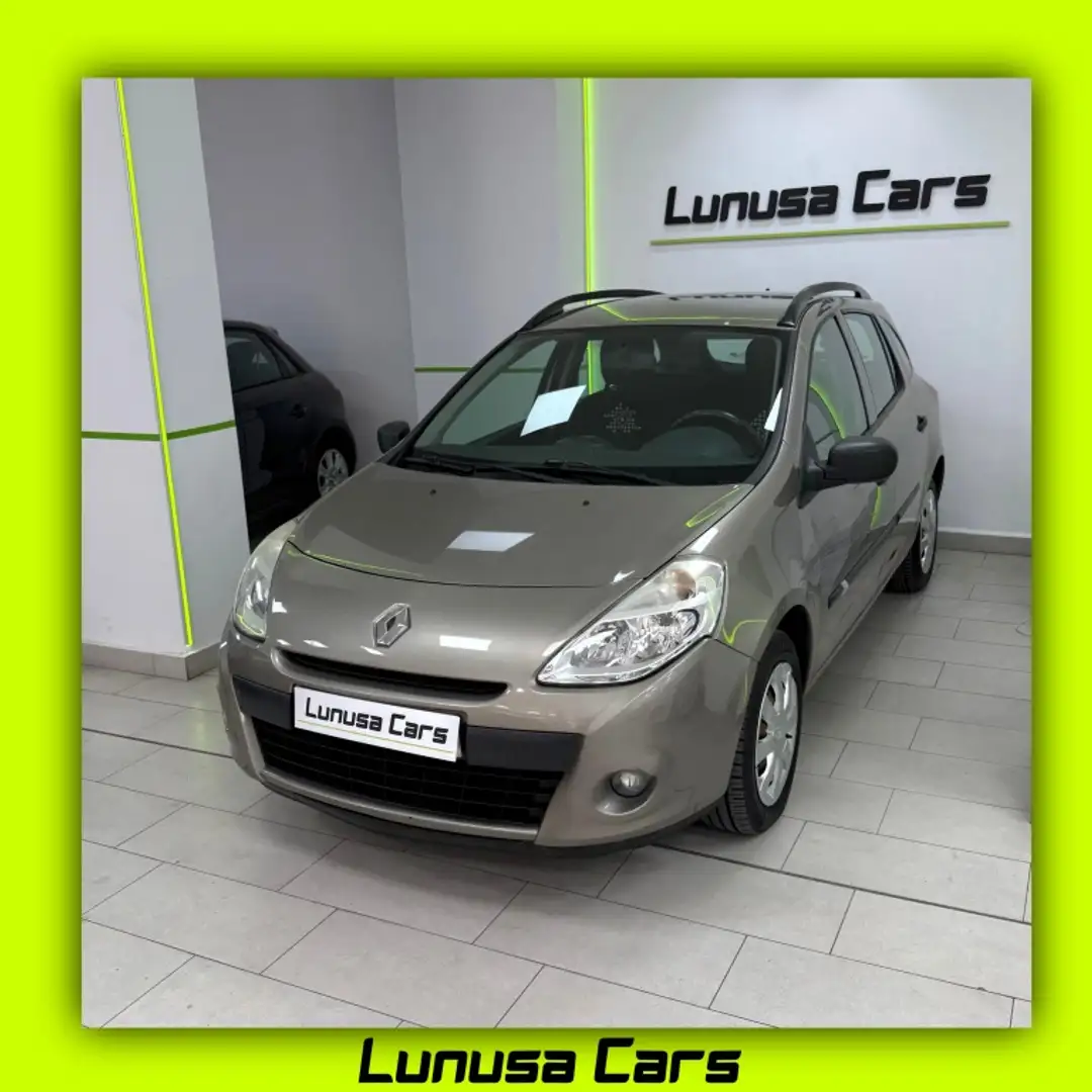 Renault Clio Grand Tour 1.5DCI Business eco2 Blanco - 1