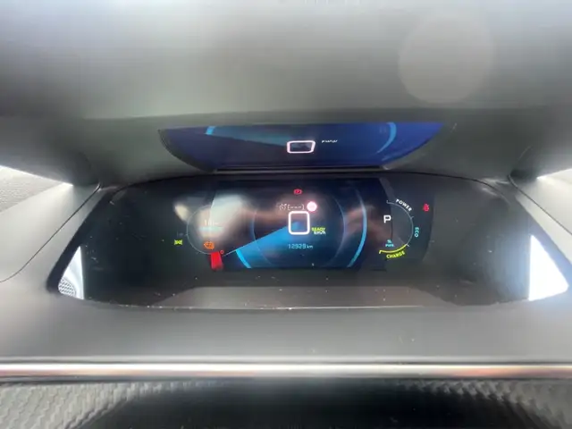 Peugeot 208 view 15