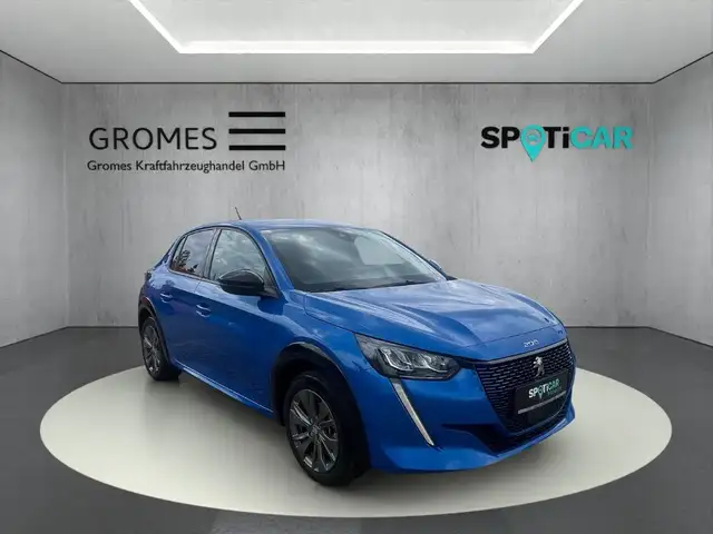 2024 Peugeot 208 in Blue for sale