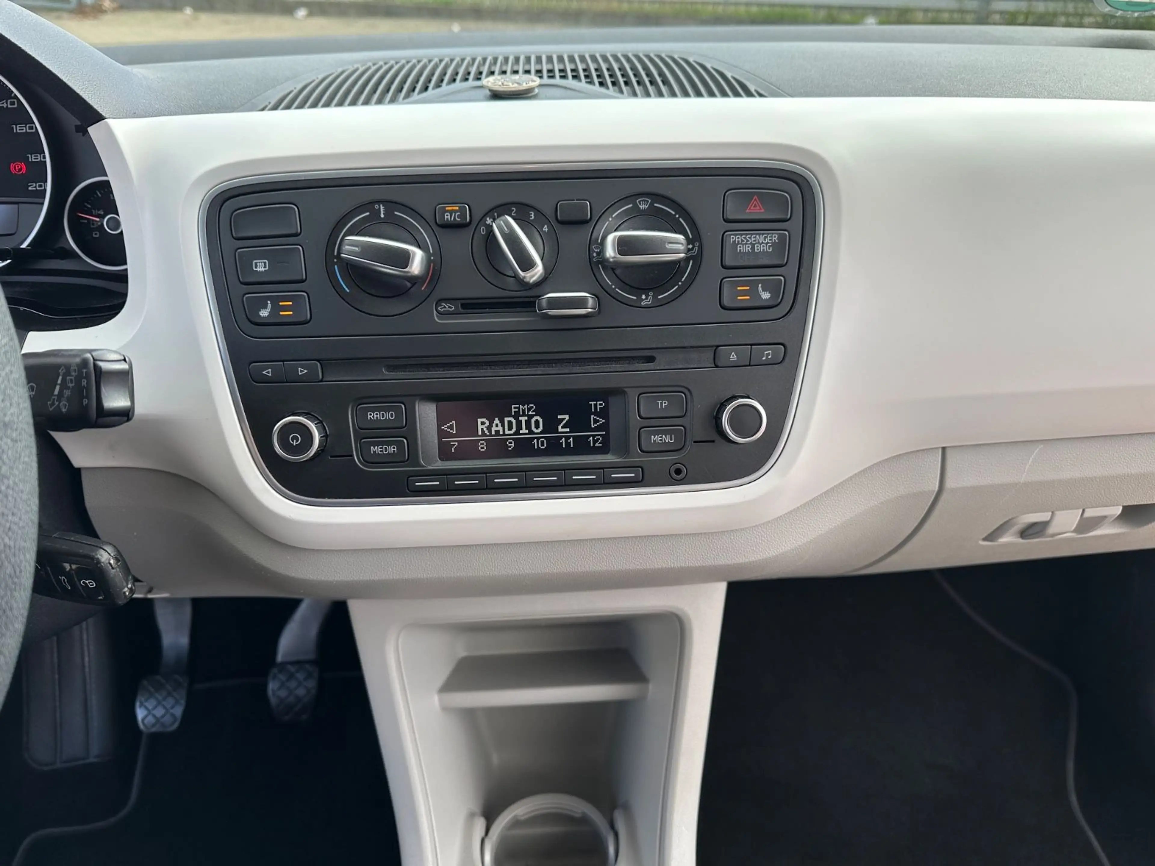 SEAT Mii Sun SITZHEIZUNG/KLIMA — photo 13