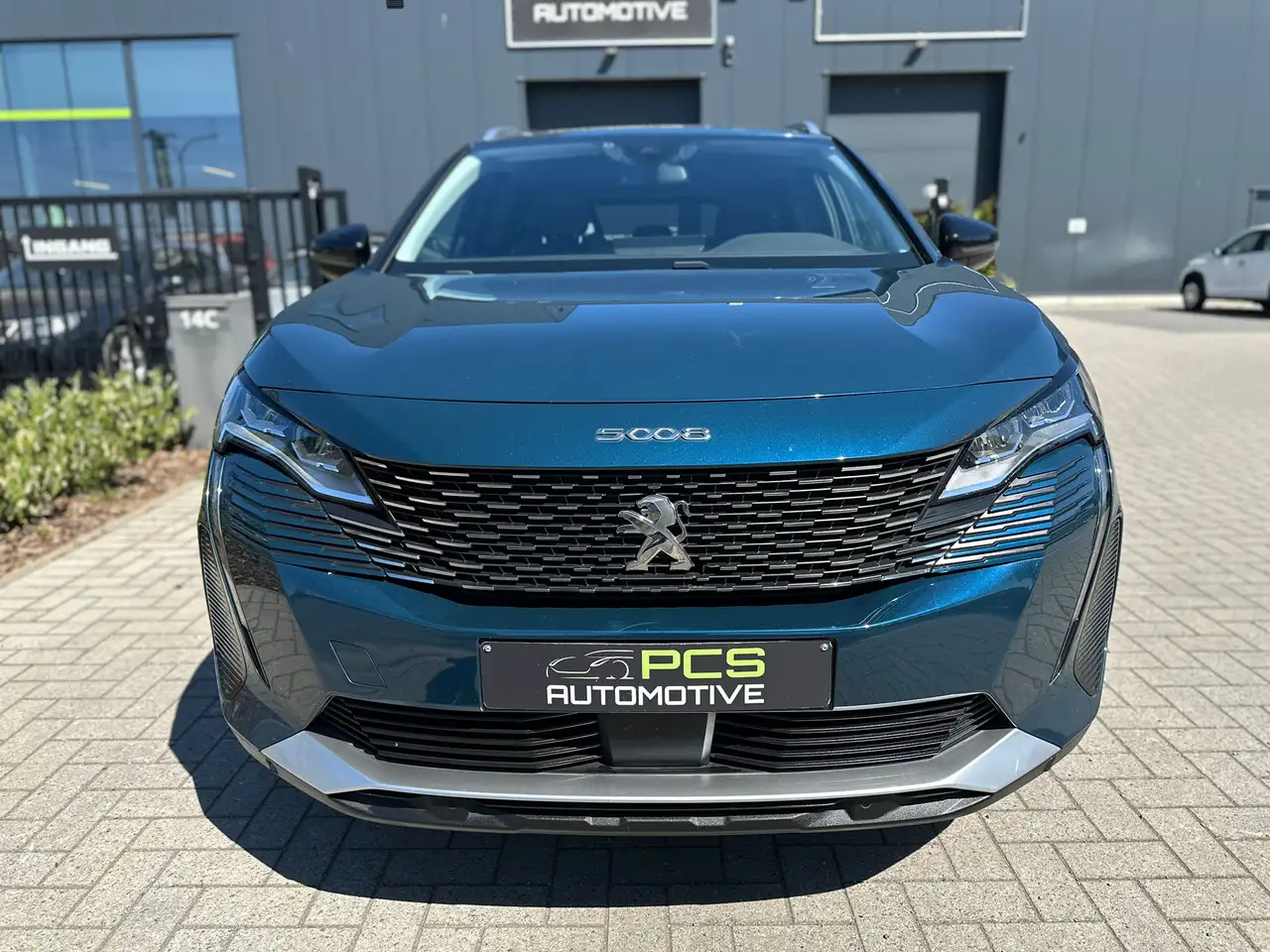 Peugeot 5008 1.2 PureTech Allure Pack 7 PL / Automaat / 2022 2