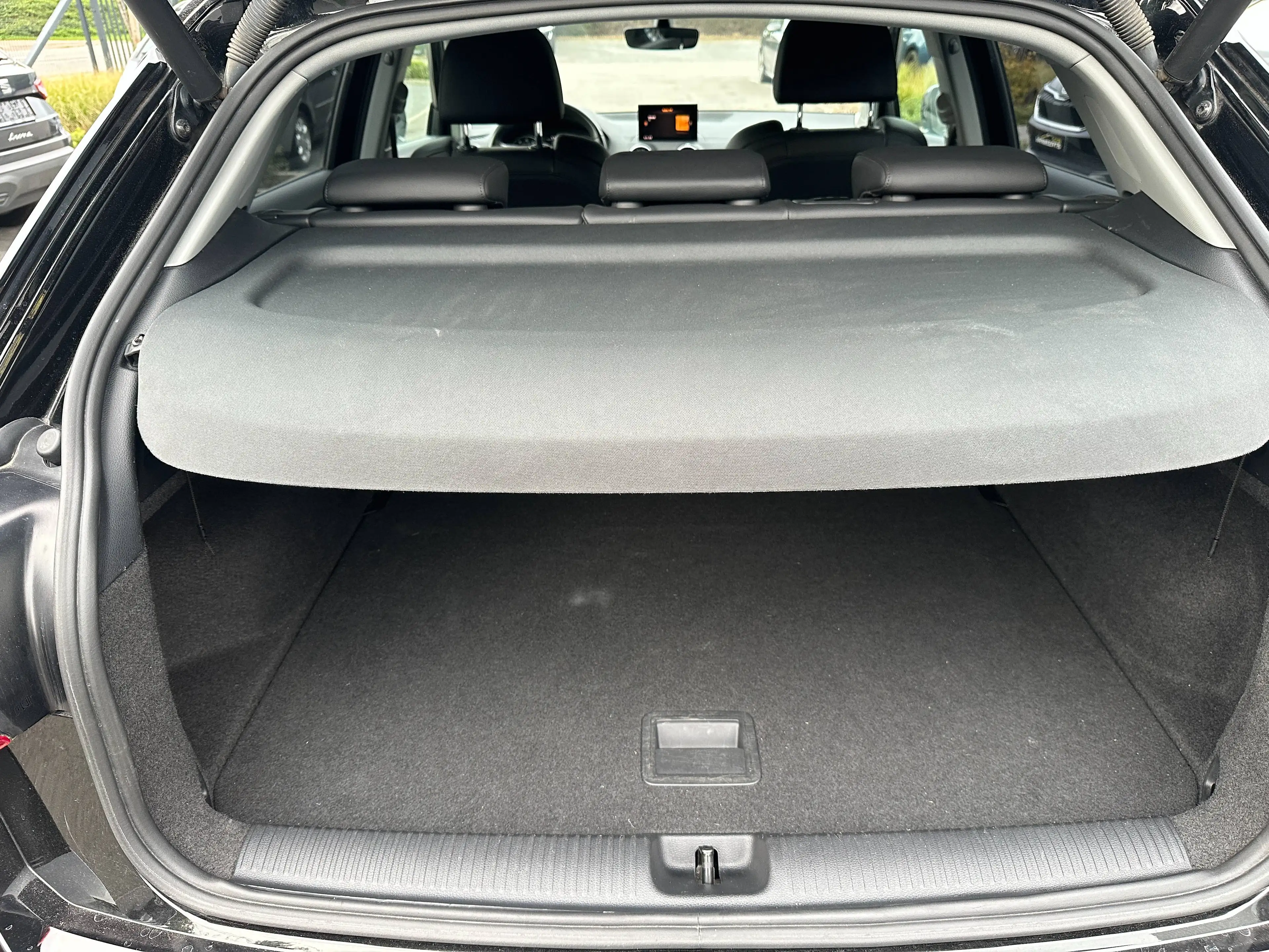Audi Q2 1.5 TFSI S-tronic AUTOMAAT, LEDER/ CAMERA — photo 10