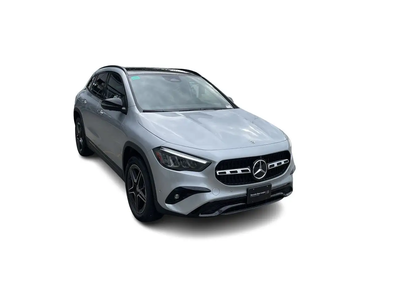 Mercedes-Benz GLA снимка Mercedes-Benz GLA