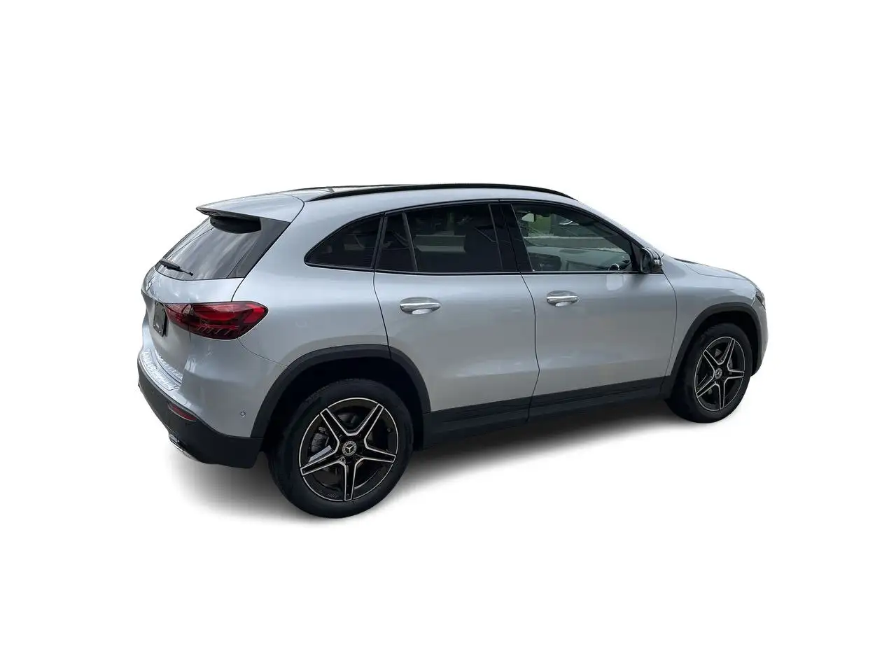 Mercedes-Benz GLA снимка Mercedes-Benz GLA