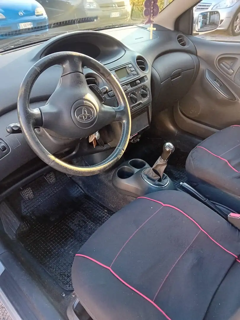 Toyota Yaris Yaris 5p 1.3 Luna my03 Argento - 2