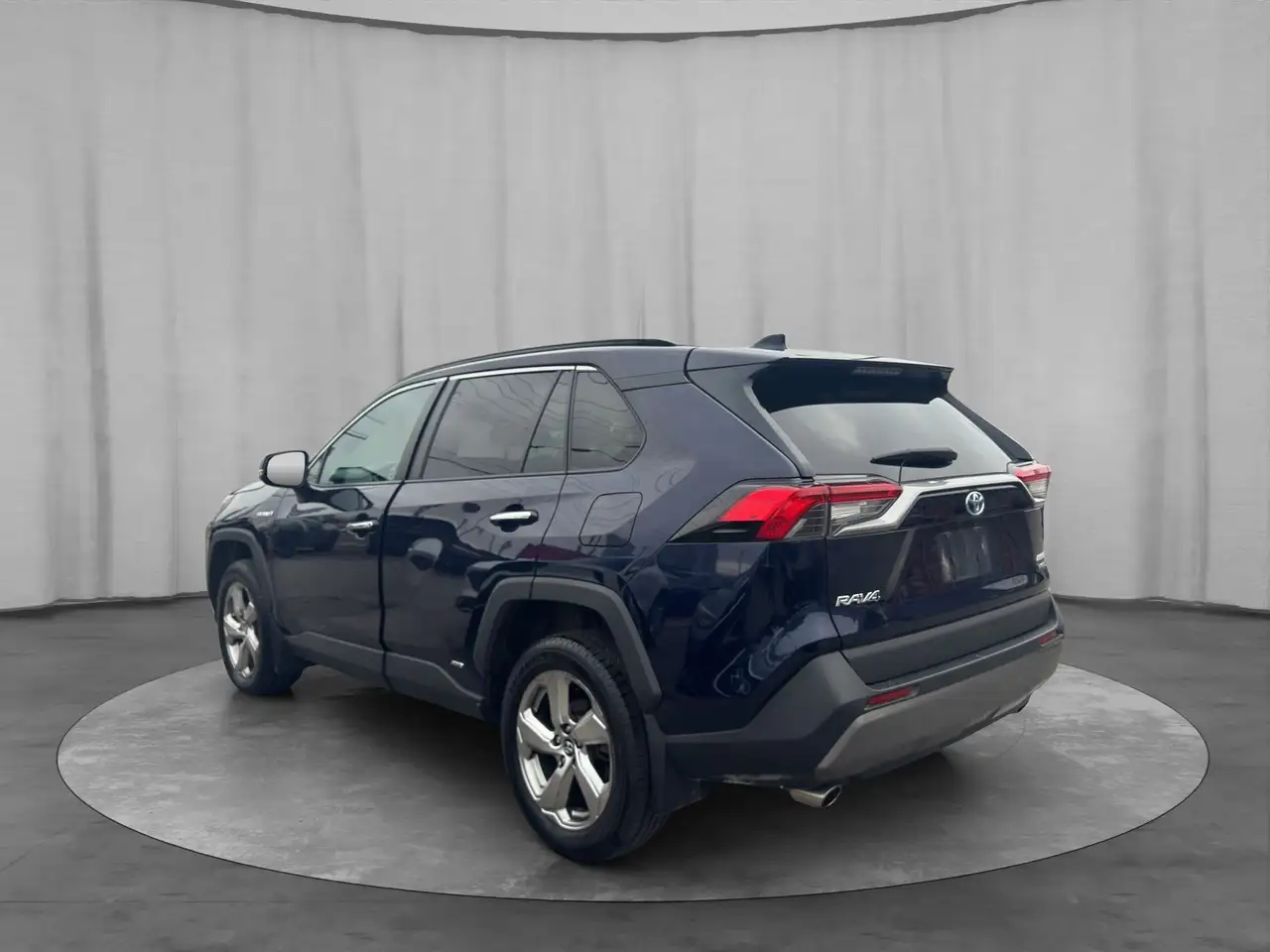 Toyota RAV 4 снимка Toyota RAV 4